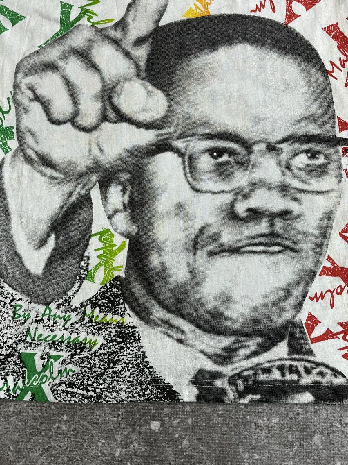 Vintage Vintage Malcolm X All Over Print Tanktop Size US M / EU 48-50 / 2 - 4 Thumbnail