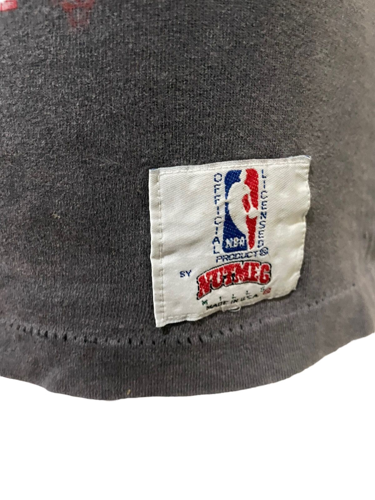 NBA × Vintage Distressed Chicago Bulls Triple Threar Michael Jordan Tee Size US M / EU 48-50 / 2 - 17 Thumbnail