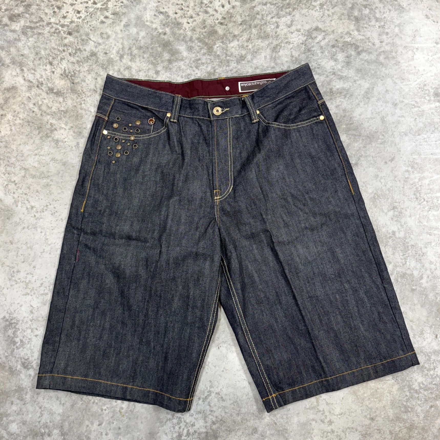 Enyce Enyce Denim Shorts Mens 38 Dark Blue Studded Embellished Jorts Bermuda Baggy Dark Blue Mens 38 Denim Shorts Enyce Bermuda Hip Hop Baggy Jeans Shorts Size US 38 / EU 54 - 4 Thumbnail