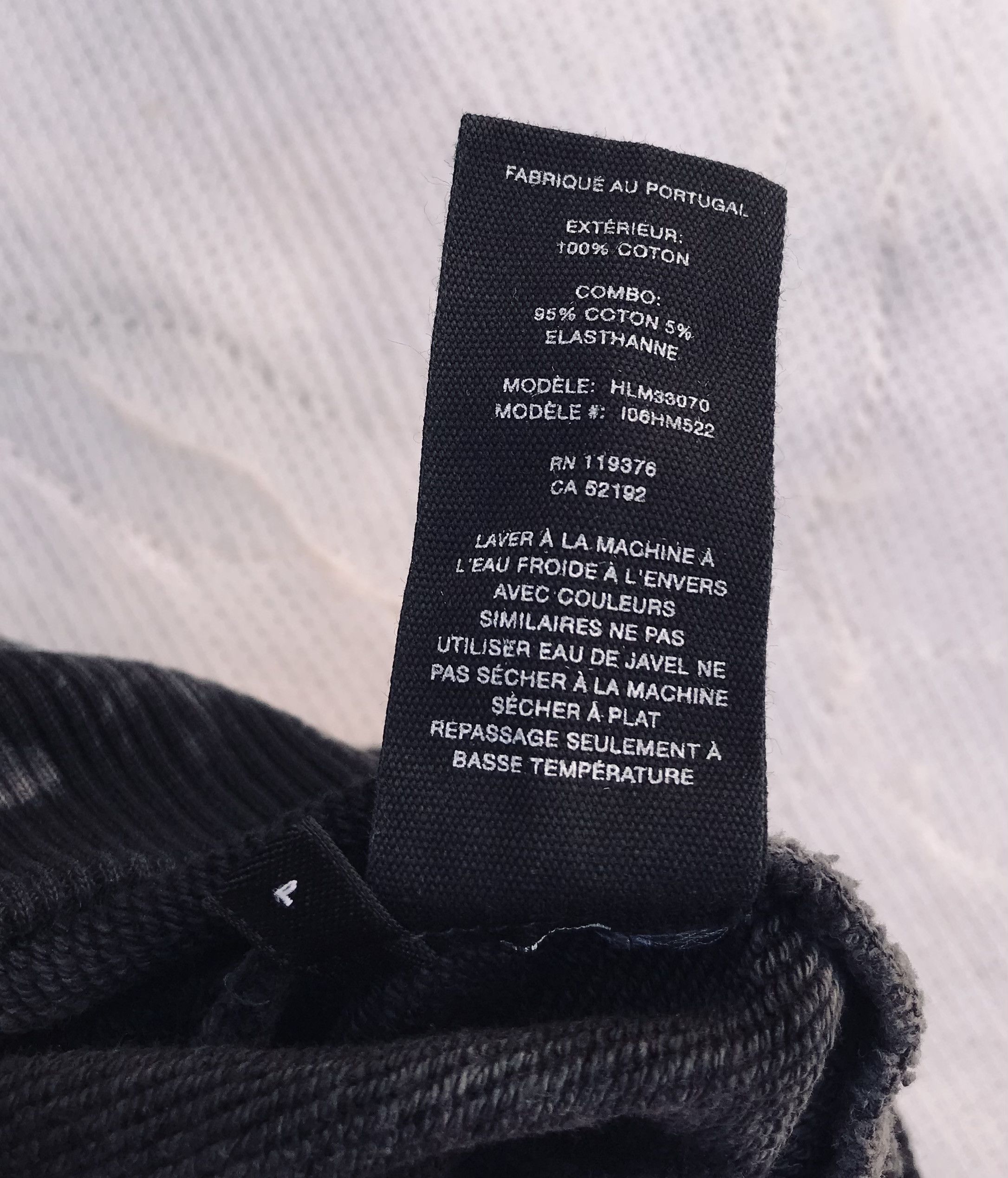 Helmut Lang Helmut Lang Tie Dye Logo Hoodie Sweatshirt Pullover Men’s Size US S / EU 44-46 / 1 - 11 Thumbnail