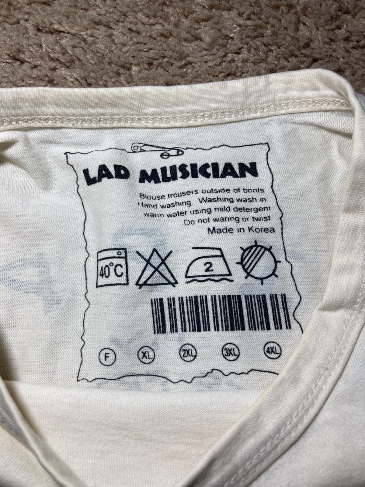 Lad Musician 1995 Lad Musician Pippi Cute Friend Distressed 90s Book Kids Size US M / EU 48-50 / 2 - 7 Thumbnail