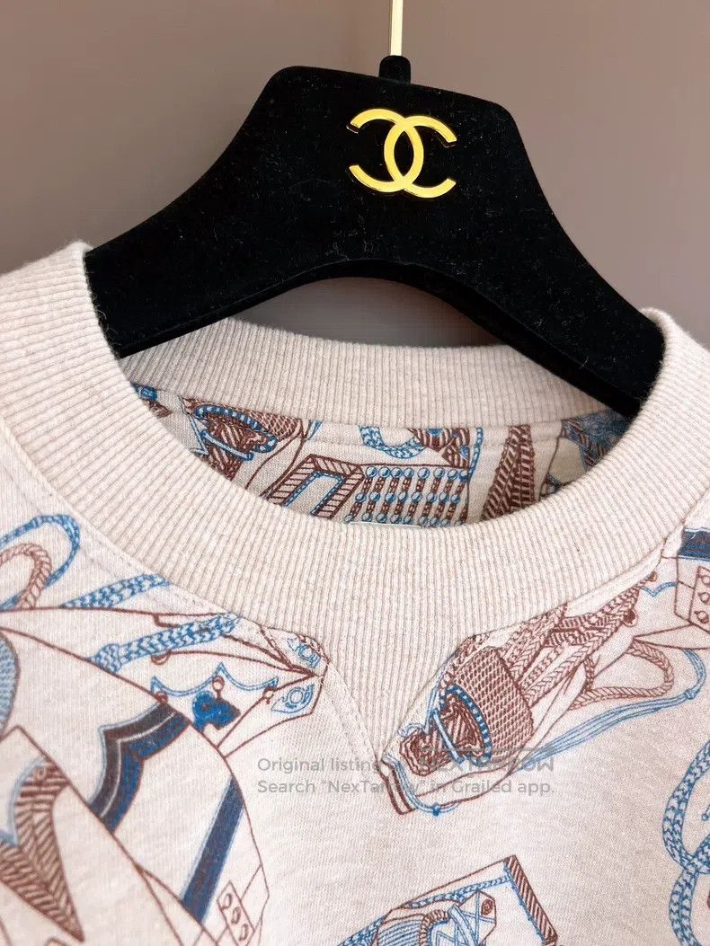 Hermes Hermes Left Aifu and Dragon Knight Printed Sweatshirt Size XS / US 0-2 / IT 36-38 - 6 Thumbnail