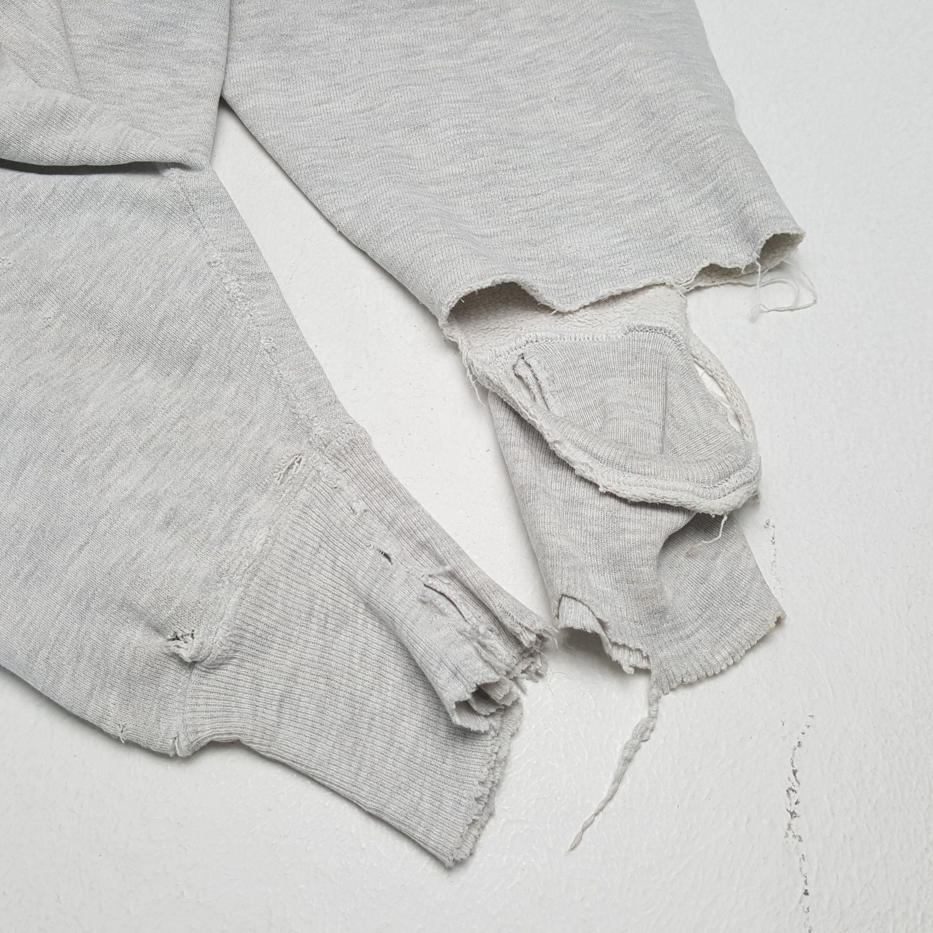 Champion × NFL × Vintage MARRYLAND FOOTBALL Distressed CHAMPION Sweatshirt Size US S / EU 44-46 / 1 - 7 Thumbnail