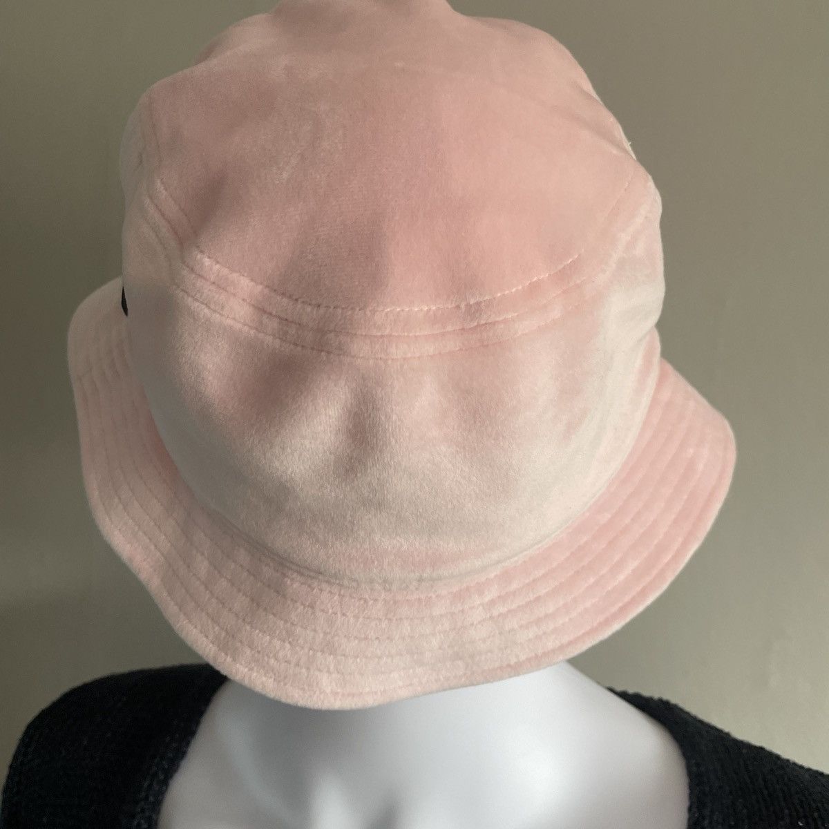 Puma Puma Pink Fluffy Bucket Hat Size ONE SIZE - 3 Thumbnail