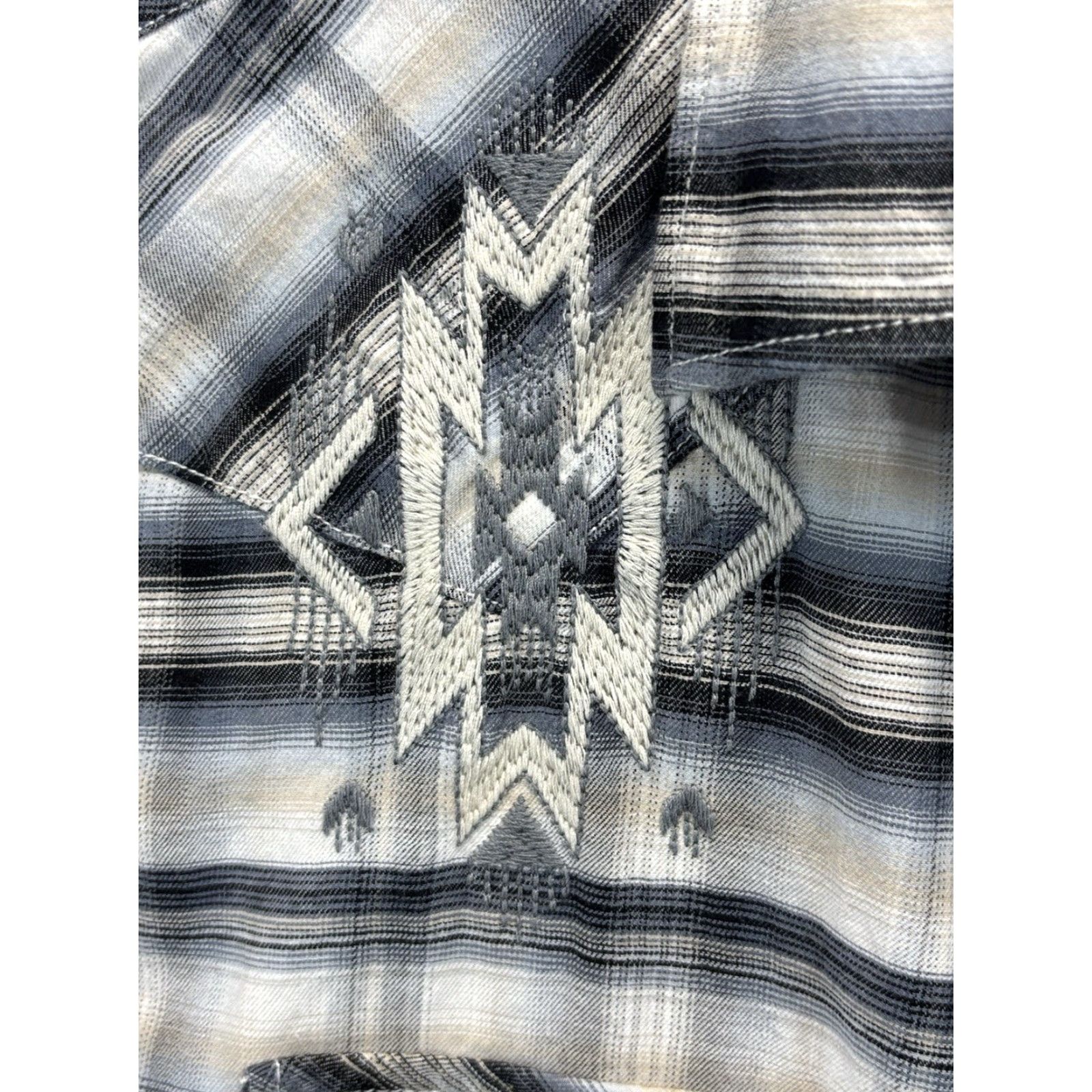 Vintage Panhandle Slim Pearl Snap Shirt Women’s L Grey Plaid Aztec Embroidered Western Size L / US 10 / IT 46 - 3 Thumbnail