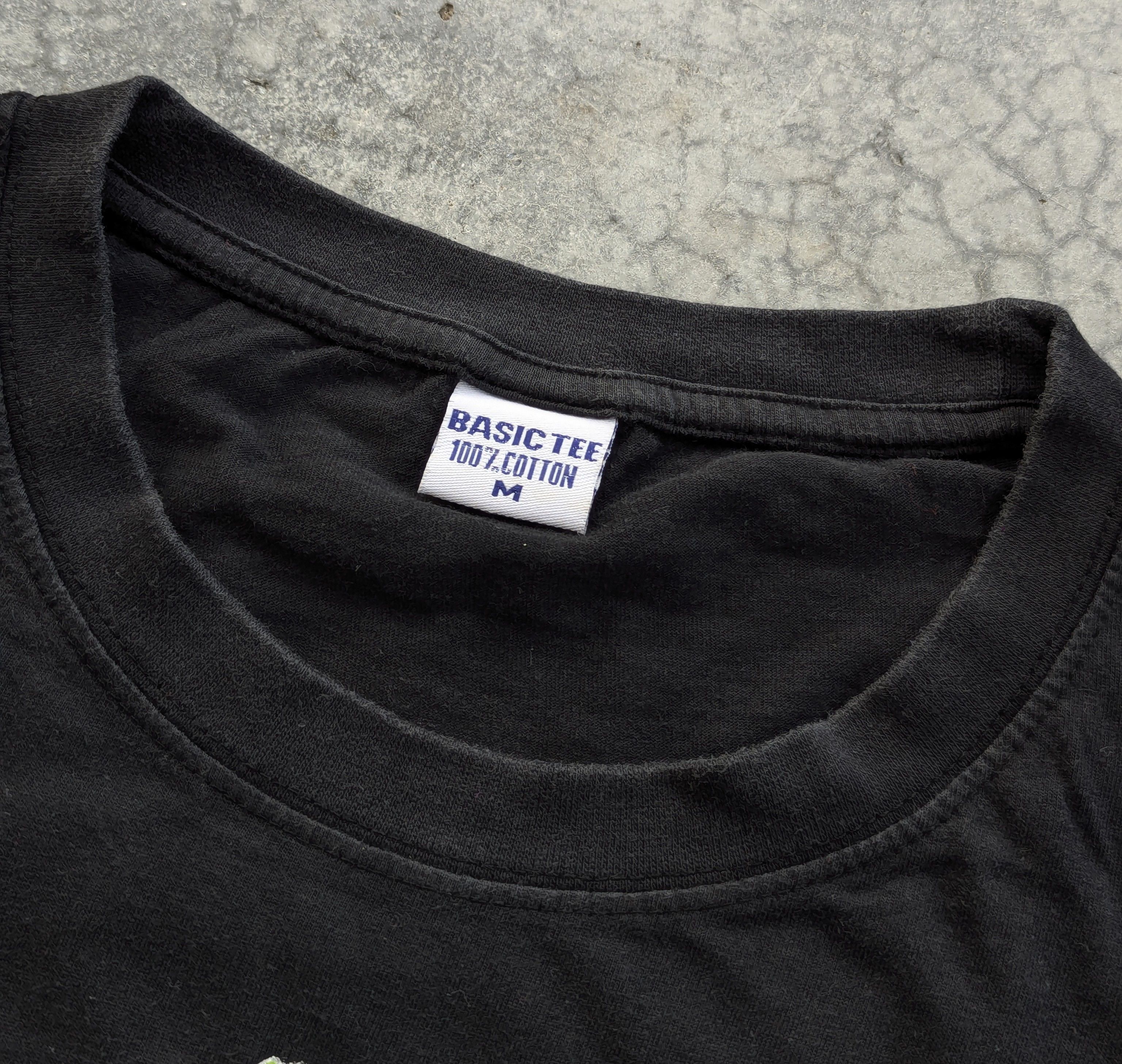 Band Tees Vintage Y2K Humillation Face The Disaster 2010 (First Print) Size US M / EU 48-50 / 2 - 3 Thumbnail