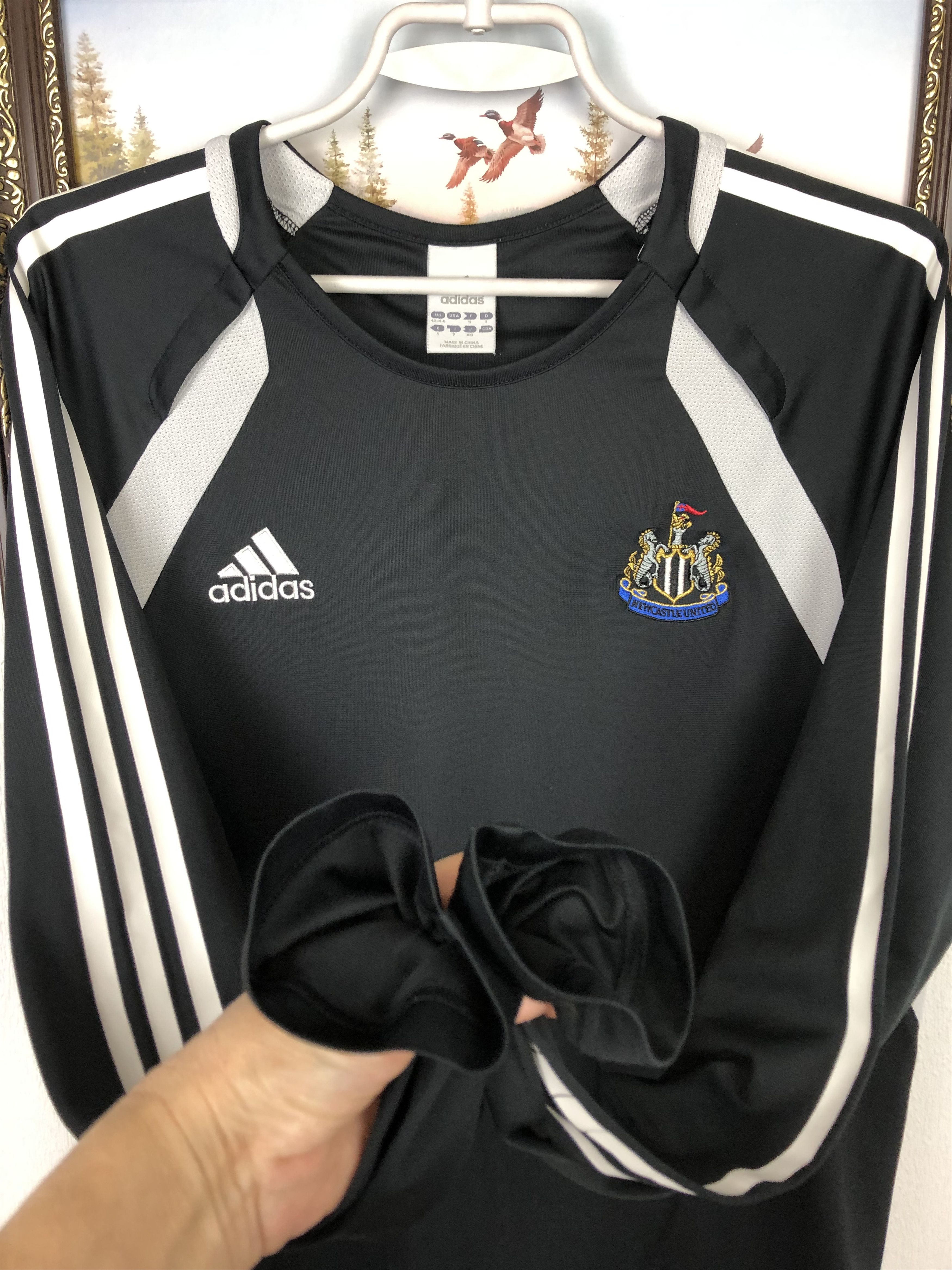 Adidas Vintage Adidas Newcastle United Football Train Jacket Size US L / EU 52-54 / 3 - 6 Thumbnail