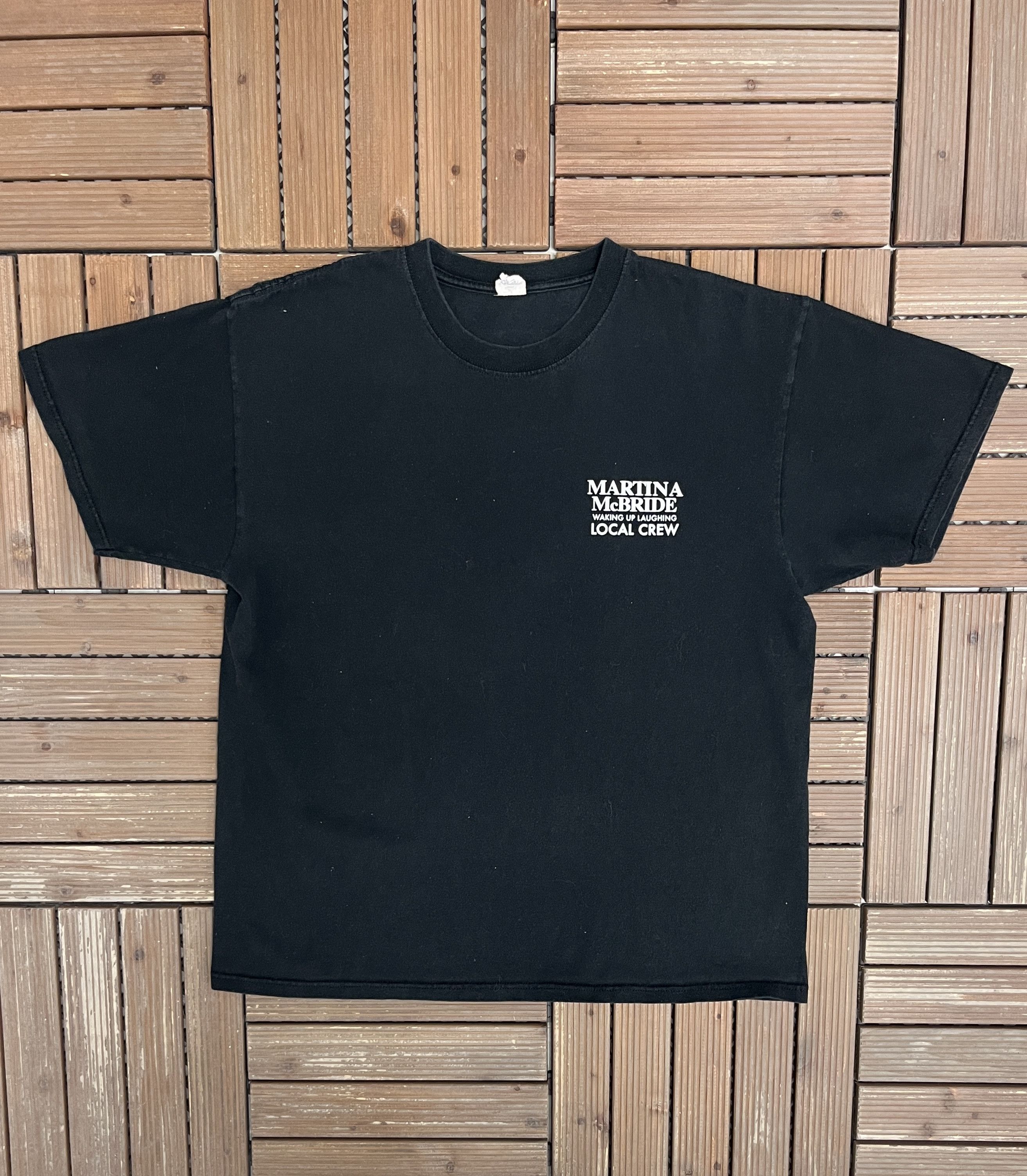 Vintage Martina McBride Waking Up Laughing Local Crew Vintage Tee Size US XL / EU 56 / 4 - 1 Thumbnail