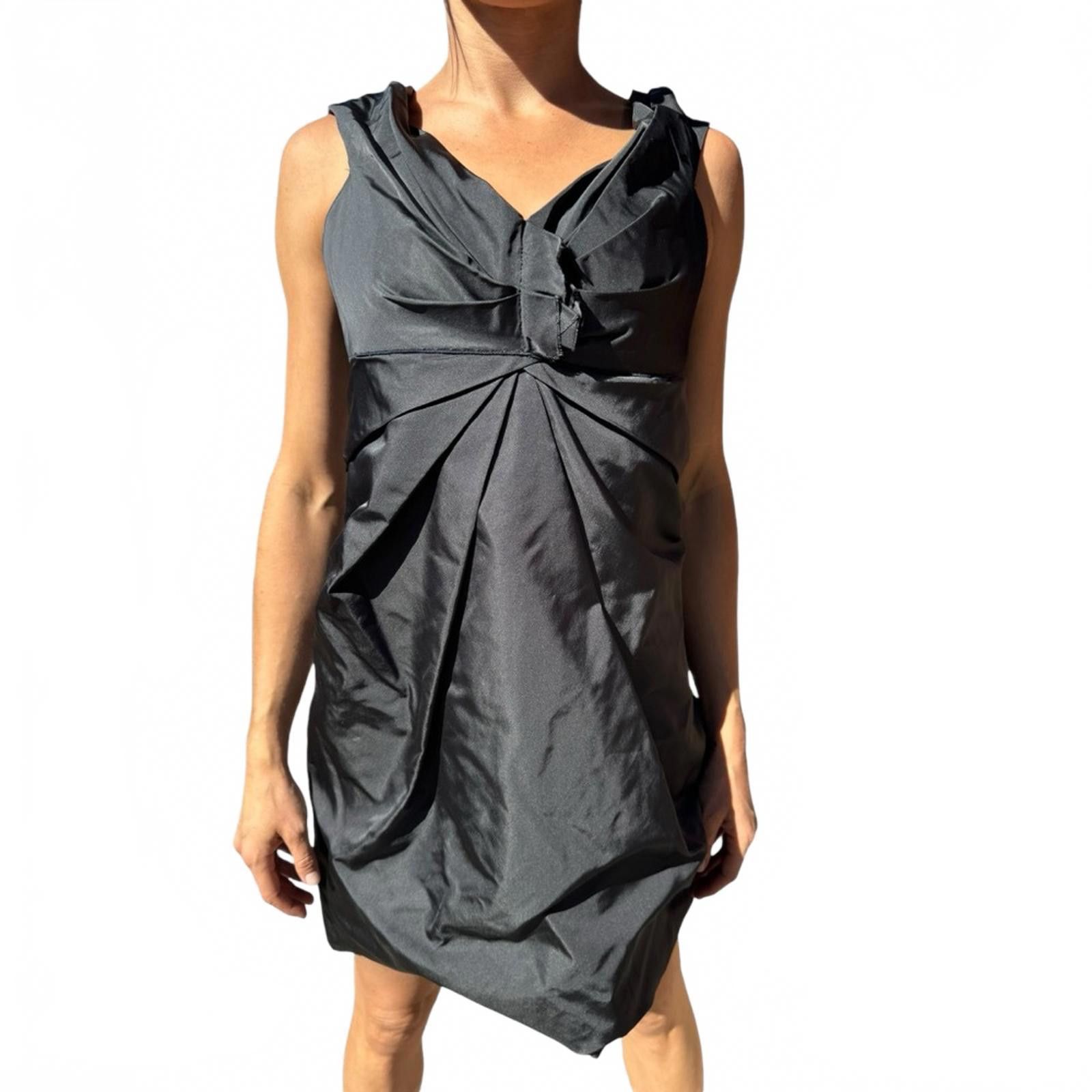 Marc Jacobs Marc Jacobs Sz 4 Black Draped Silk Bubble Hem Dress Size S / US 4 / IT 40 - 1 Thumbnail