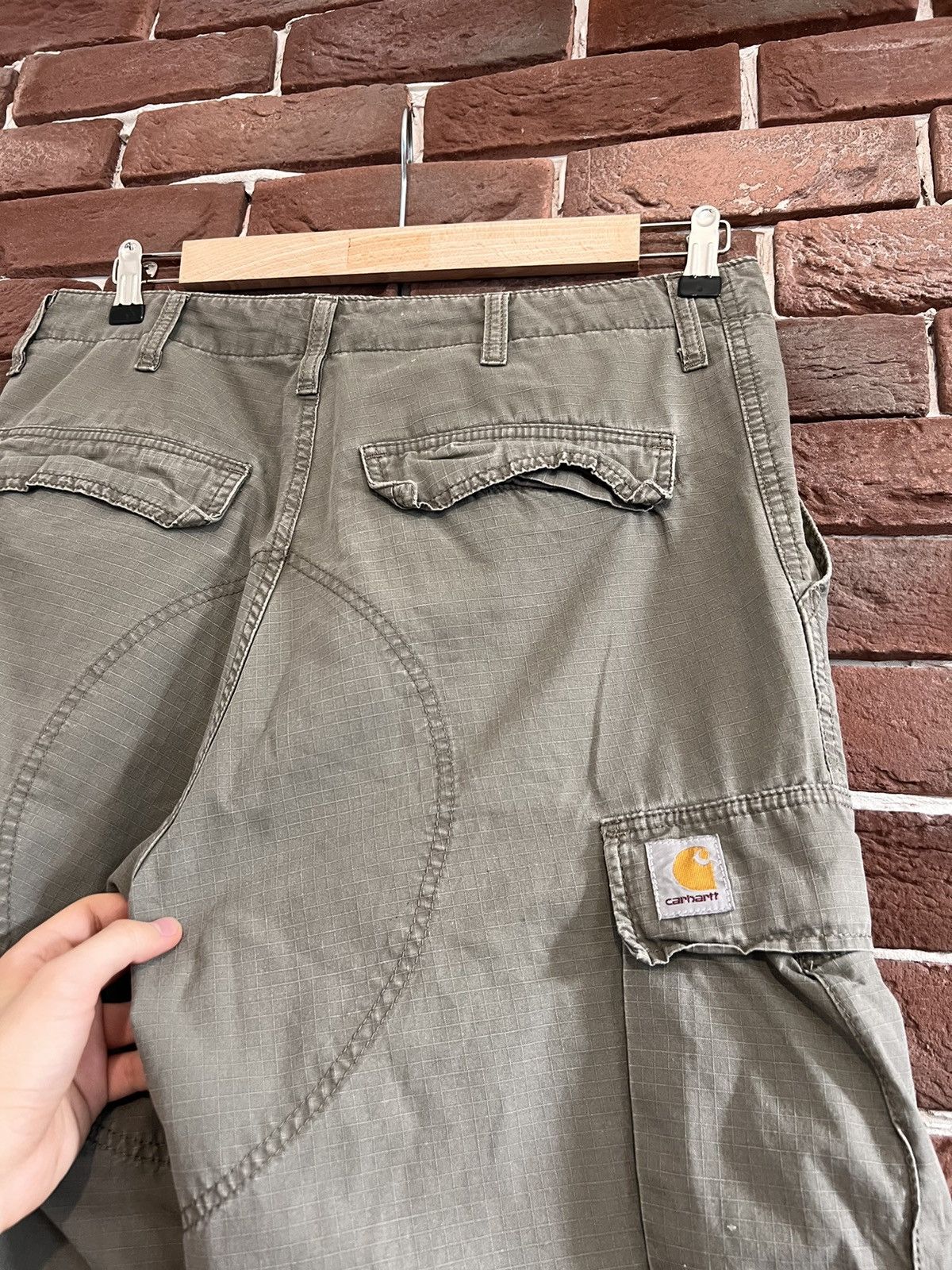 Carhartt Vintage 00s Carhartt Work Cargo Pants Hype Streetwear 31x32 Size US 32 / EU 48 - 4 Thumbnail