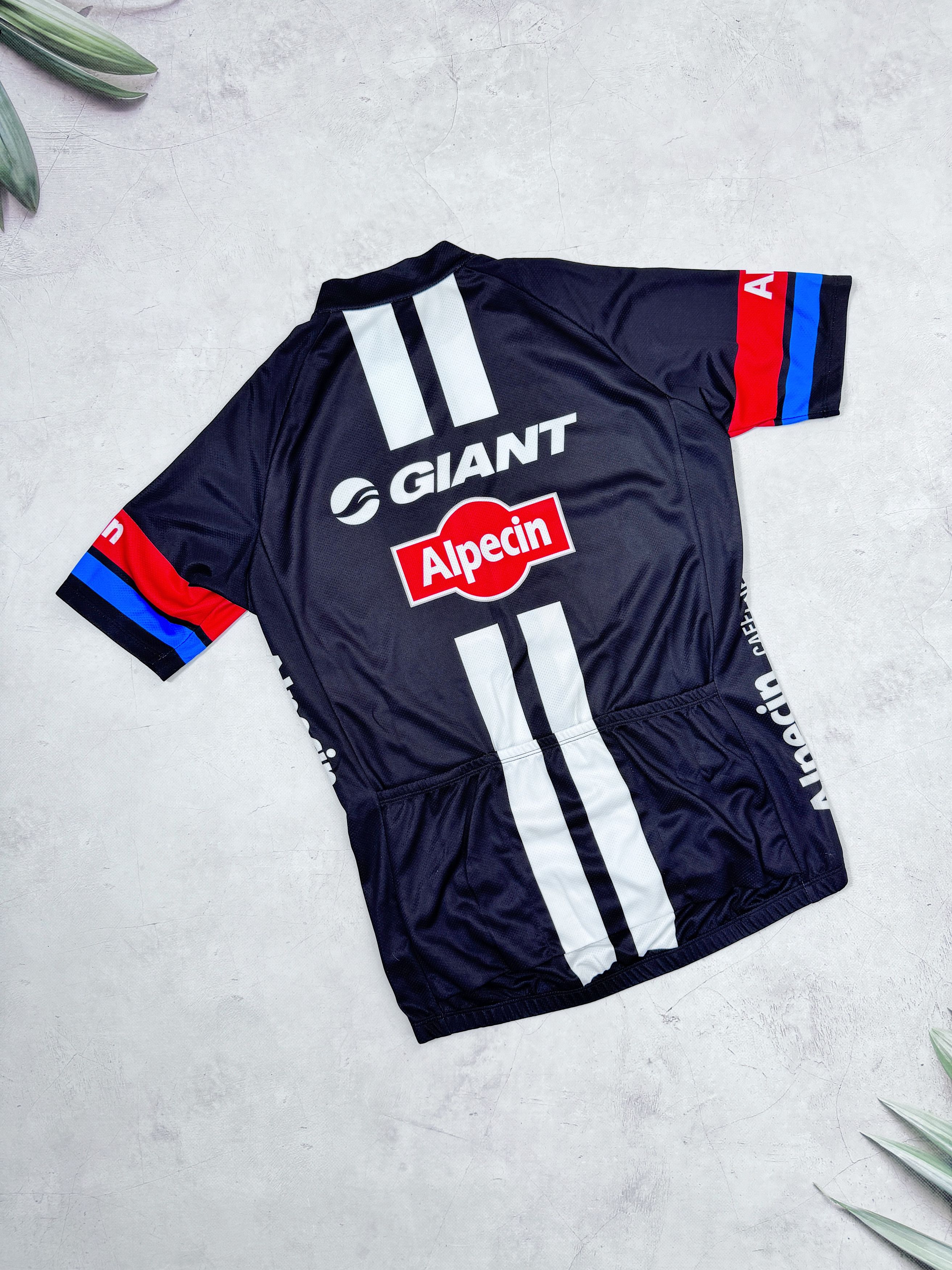 Sports Specialties Giant Alpecin Cycling Jersey UCI World Tour Size US S / EU 44-46 / 1 - 13 Thumbnail