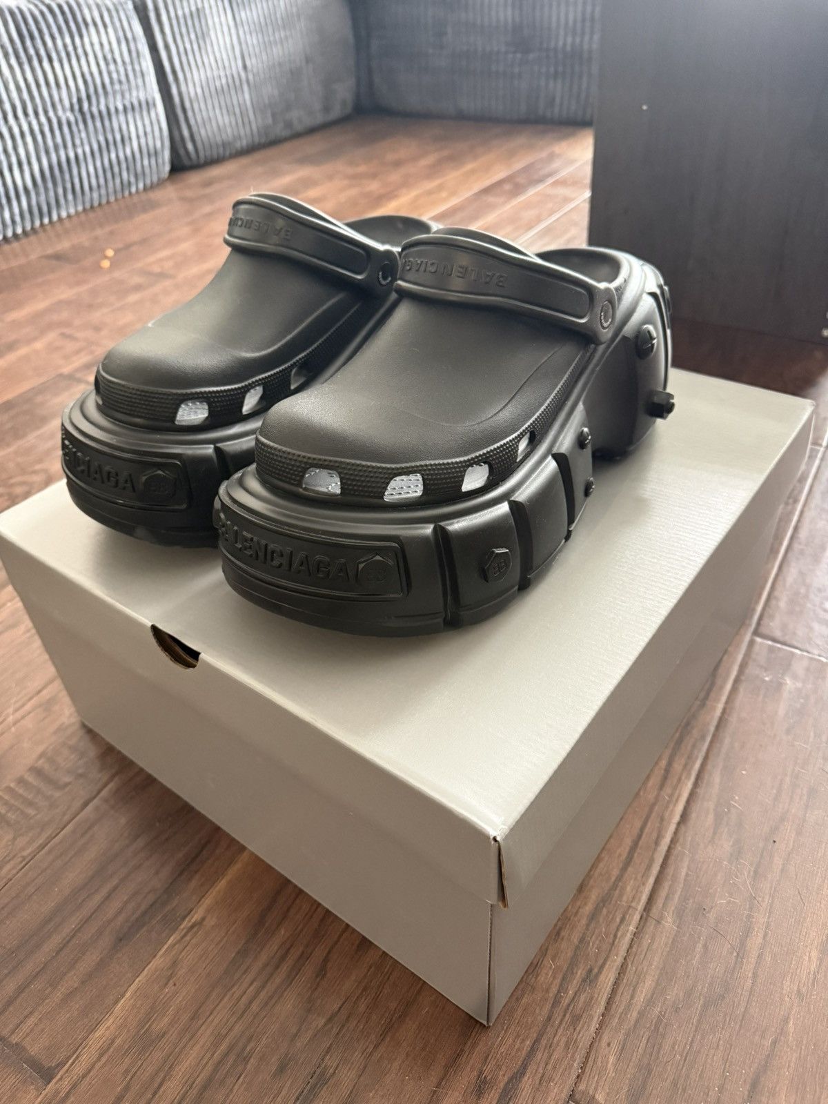 Balenciaga × Crocs Balenciaga Crocs Size US 10 / EU 43 - 1 Thumbnail
