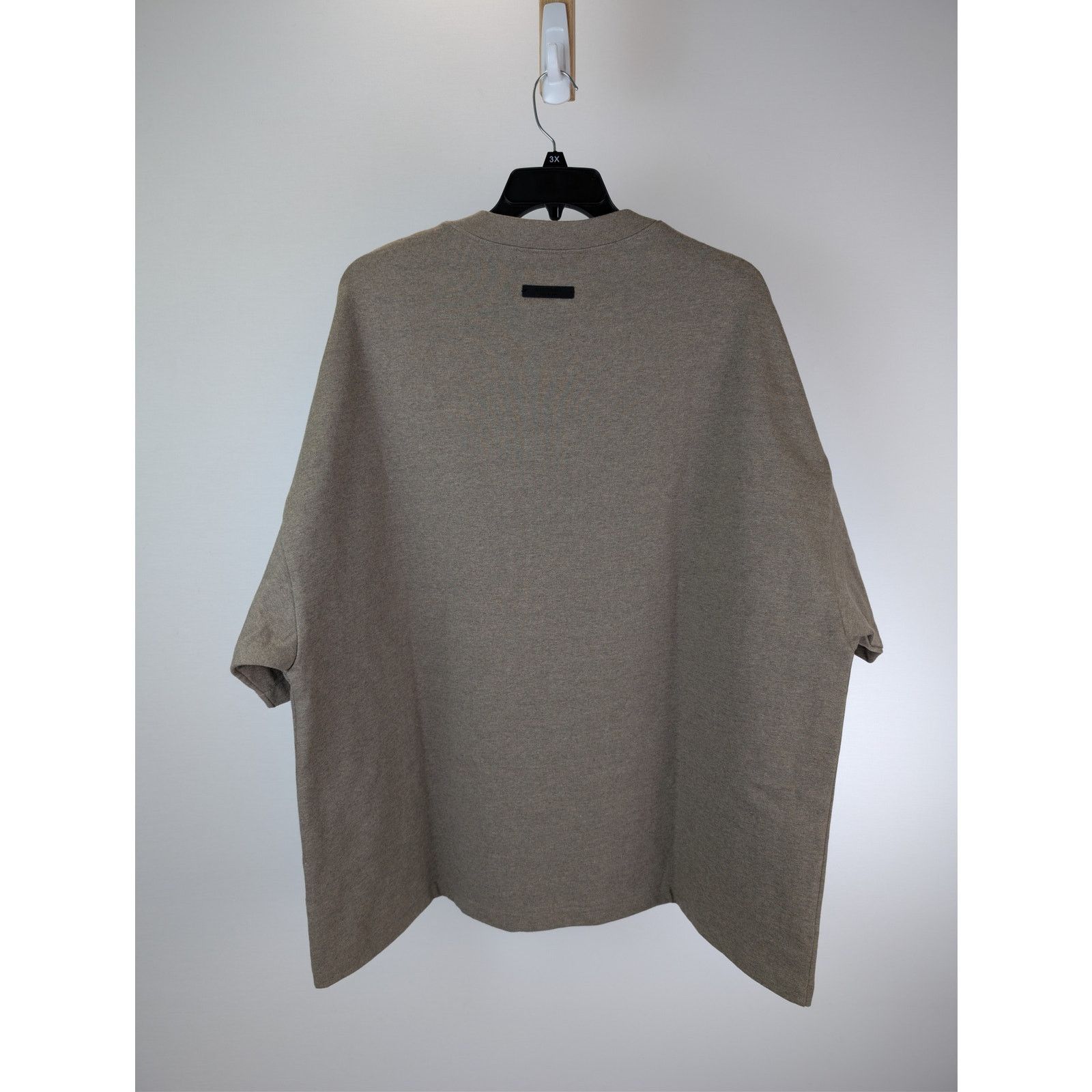 Fear of God o1rshd1 Essentials University T-shirt in Heather Grey Size US XL / EU 56 / 4 - 16 Thumbnail