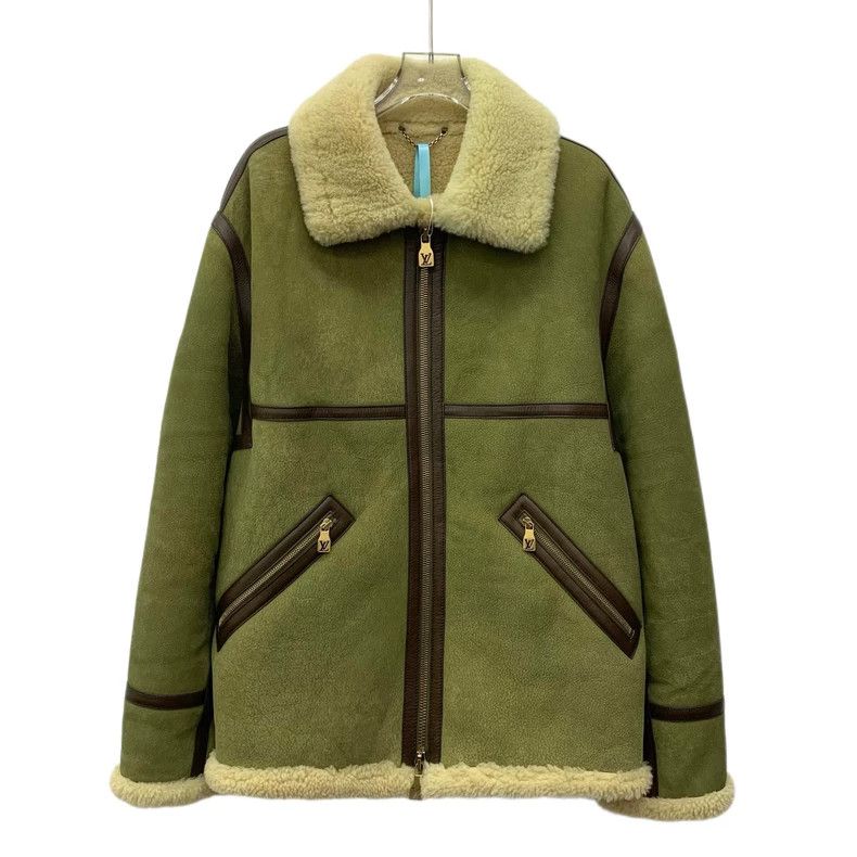 Louis Vuitton Louis Vuitton 24 FIDO Co-branded Army Green Logo Beaded La Size US M / EU 48-50 / 2 - 1 Thumbnail