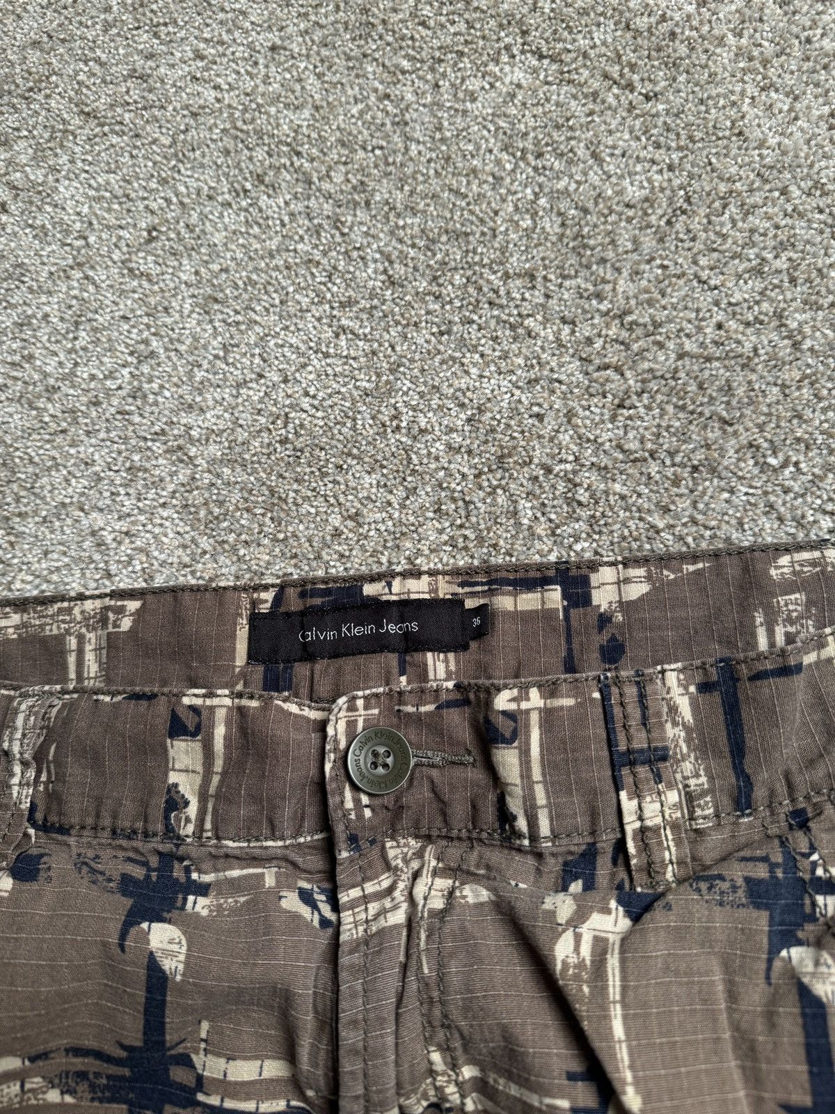 Calvin Klein CALVIN KLEIN JEANS “CHECKERED CAMO” SHORTS Size US 35 - 3 Thumbnail