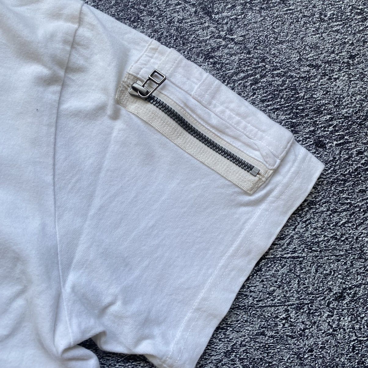 Alpha Industries × Avirex × Buzz Rickson's Alpha Industries Pocket Logo Vneck Tshirt Size US L / EU 52-54 / 3 - 4 Thumbnail