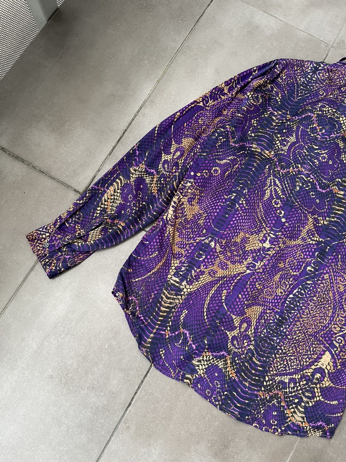 Just Cavalli !DS! FW22 Just Cavalli Animal Print Purple Pattern Shirt Size M / US 6-8 / IT 42-44 - 16 Thumbnail