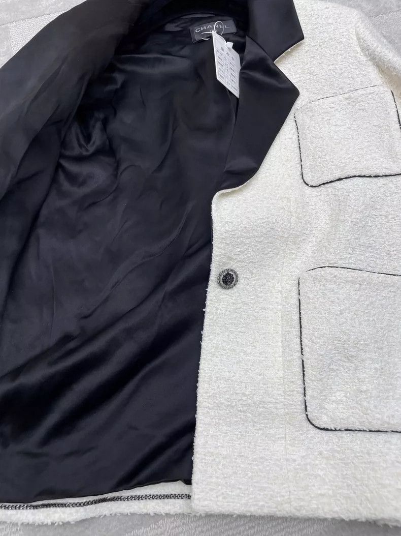 Chanel Chanel 22 Spring and Summer Black and White Lapel Suit Jack Size XS / US 0-2 / IT 36-38 - 5 Thumbnail