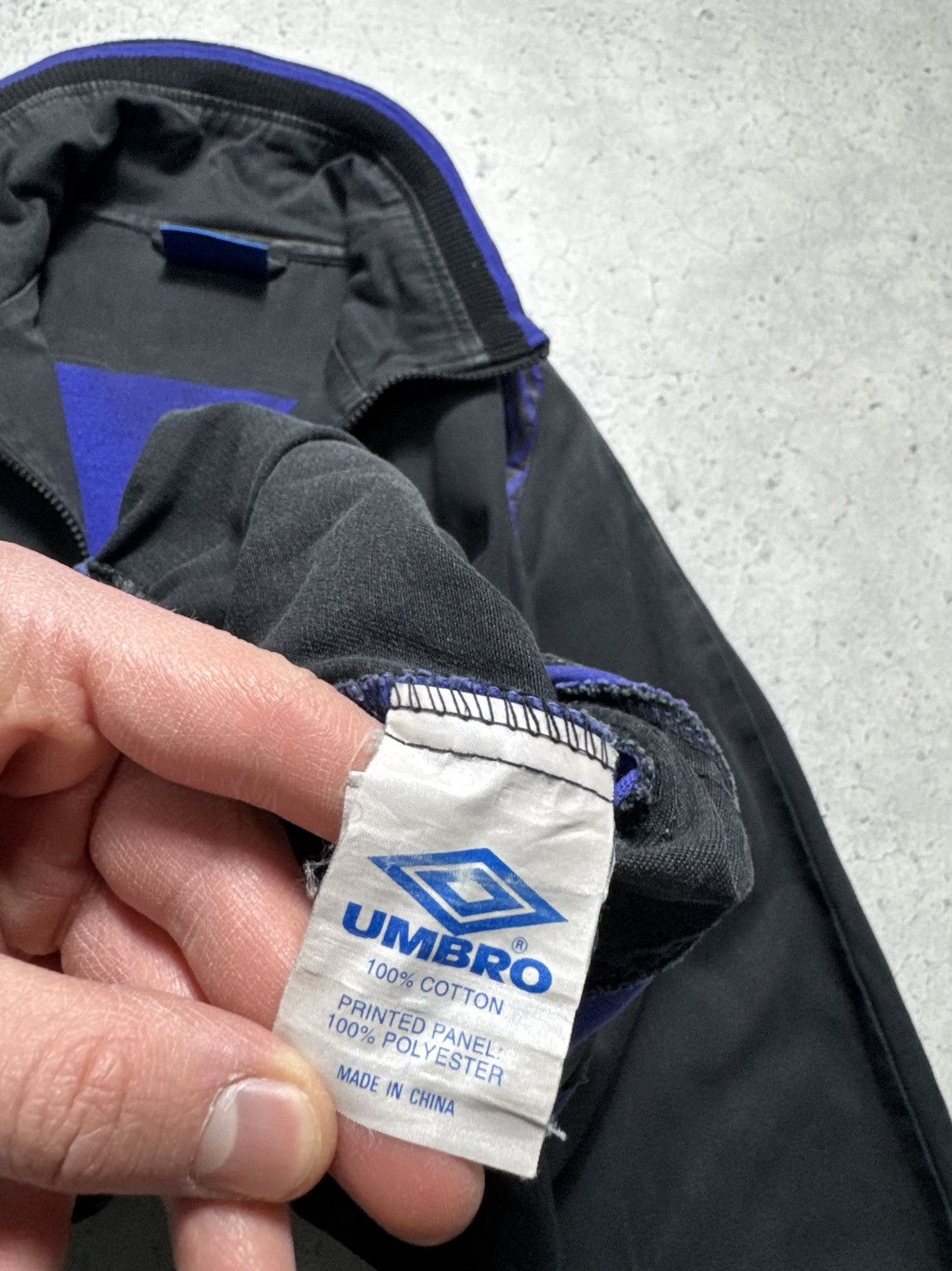 Umbro Umbro FC Manchester United Vintage 90’s Track Top Jacket Size US L / EU 52-54 / 3 - 8 Thumbnail