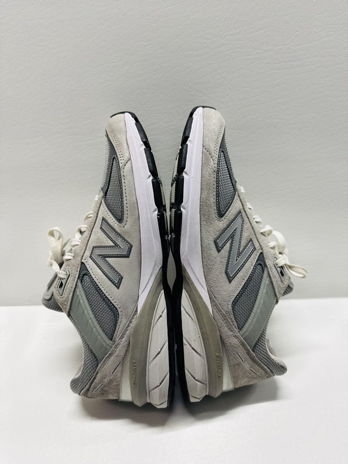 New Balance New Balance 990v5 Castlerock Grey. Size US 11 / EU 44 - 2 Thumbnail