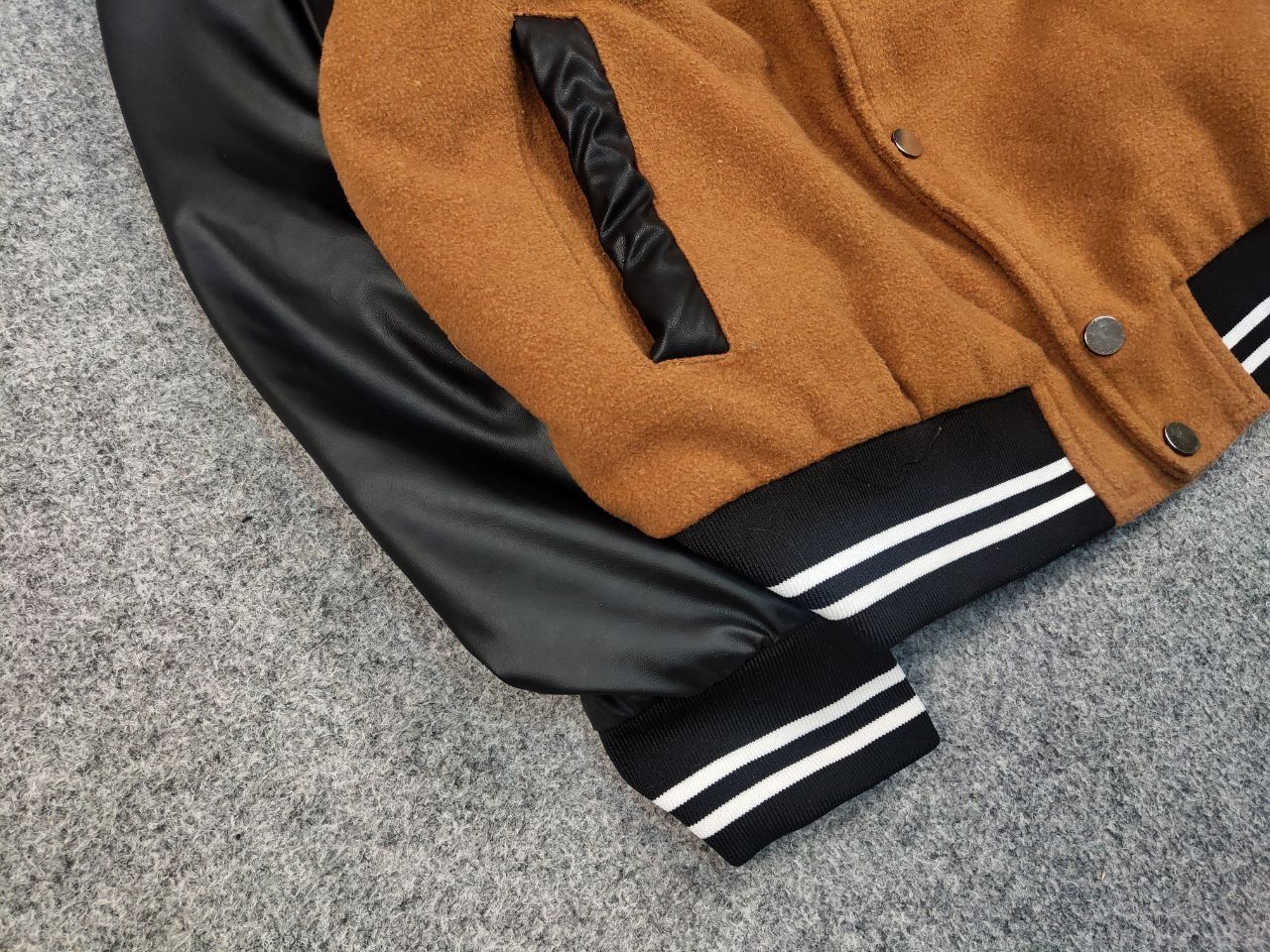 Vintage Vintage Japan Varsity bomber Jacket Letterman Y2K Style Size US L / EU 52-54 / 3 - 7 Thumbnail