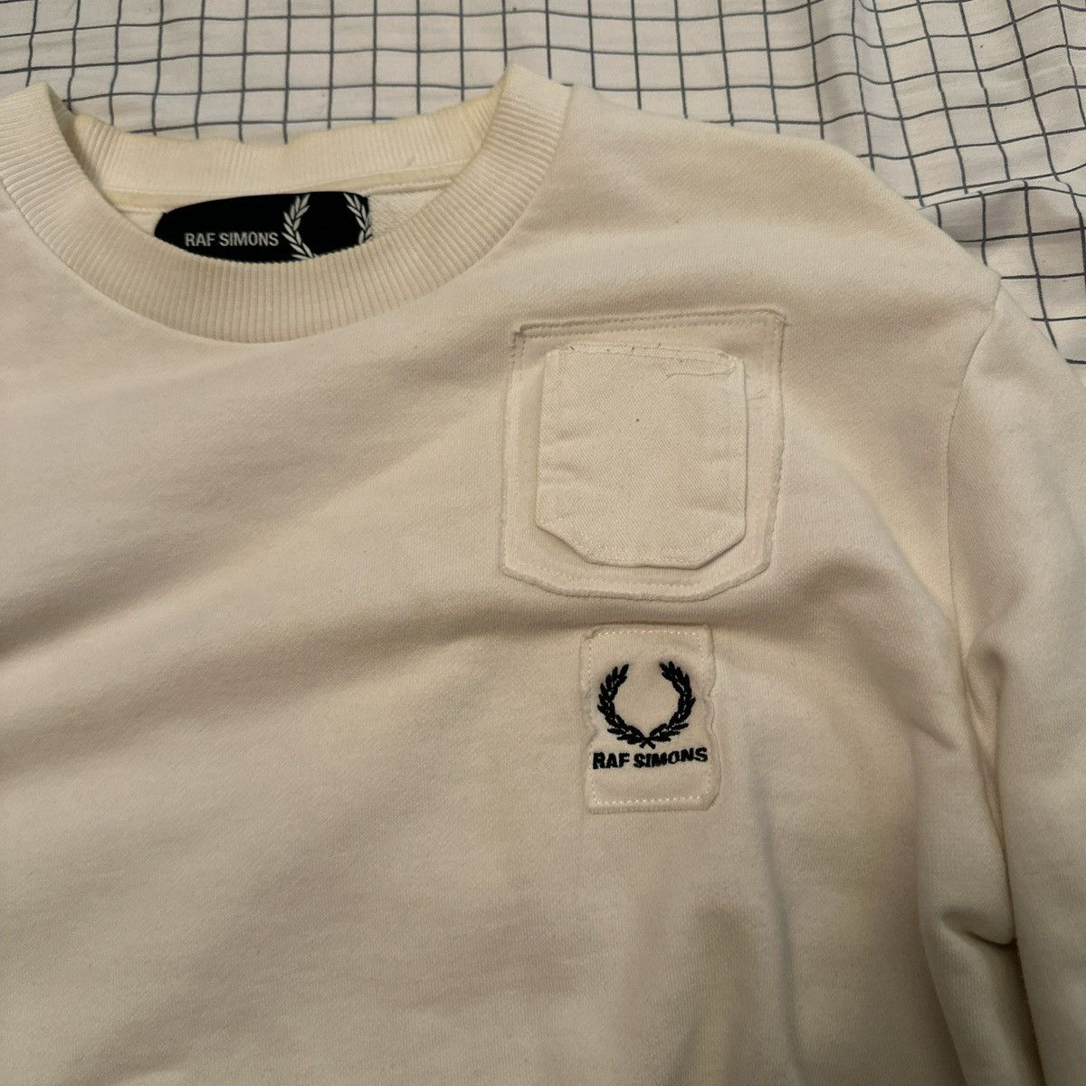 Fred Perry × Raf Simons Fred Perry x RAF Simon’s size s (38) Crewneck Size US XS / EU 42 / 0 - 2 Thumbnail