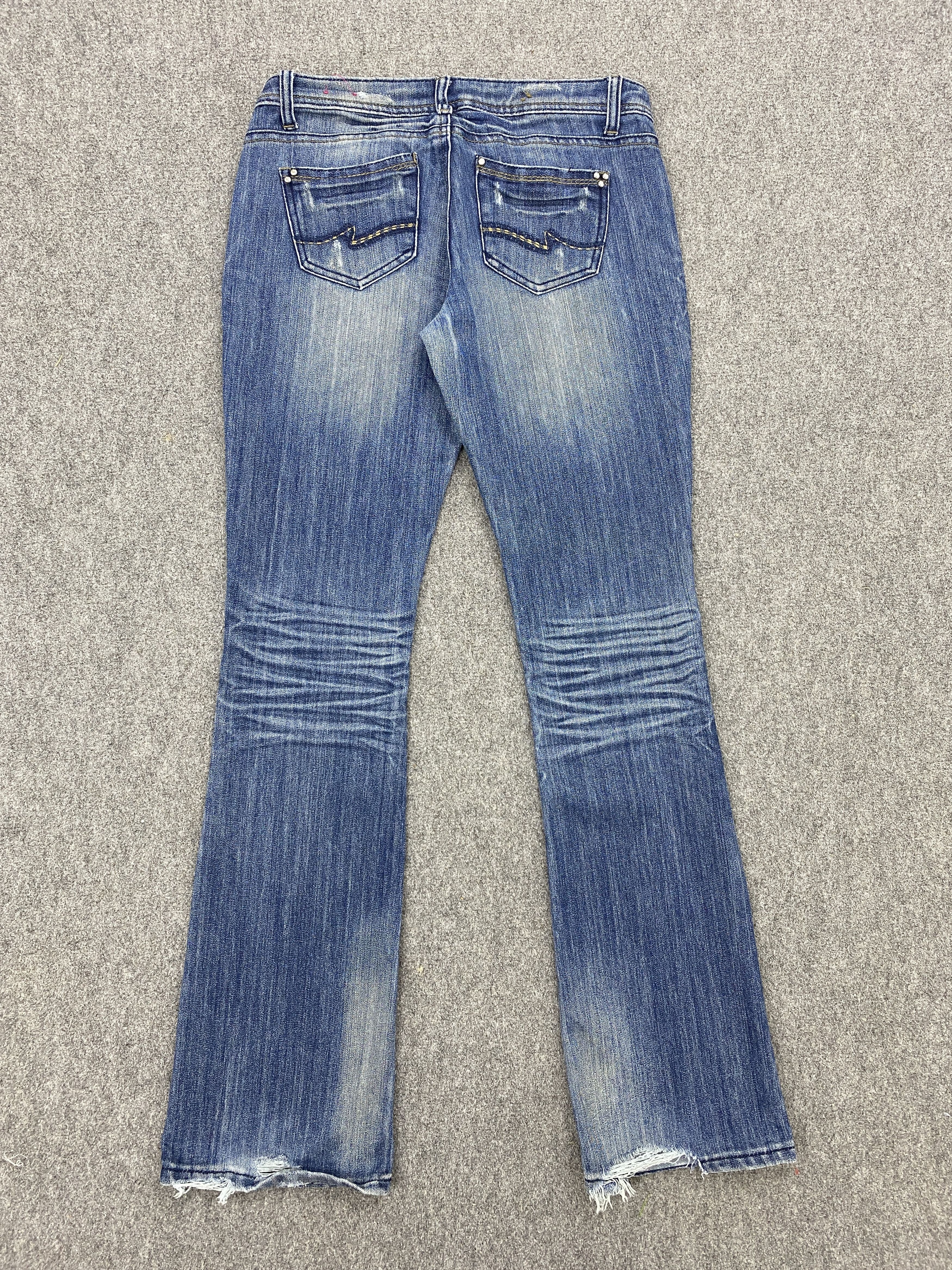 Almost Famous Vintage Almost Famous Distressed Bootcut Jeans DP2641 Size US 29 - 3 Thumbnail