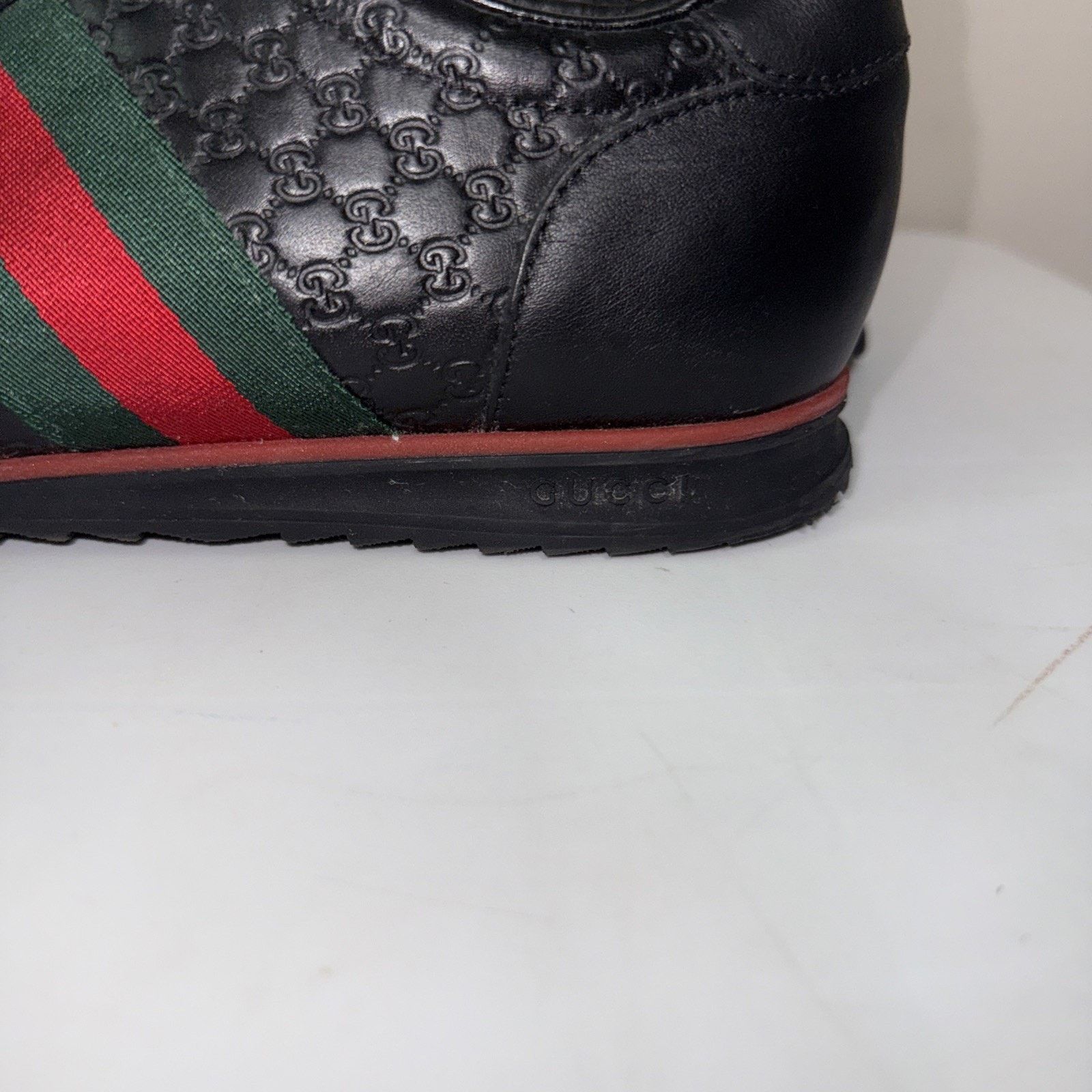 Gucci Authentic Gucci Men's Black Leather Web Sneakers Size 9.5 US Size US 9.5 / EU 42-43 - 13 Thumbnail