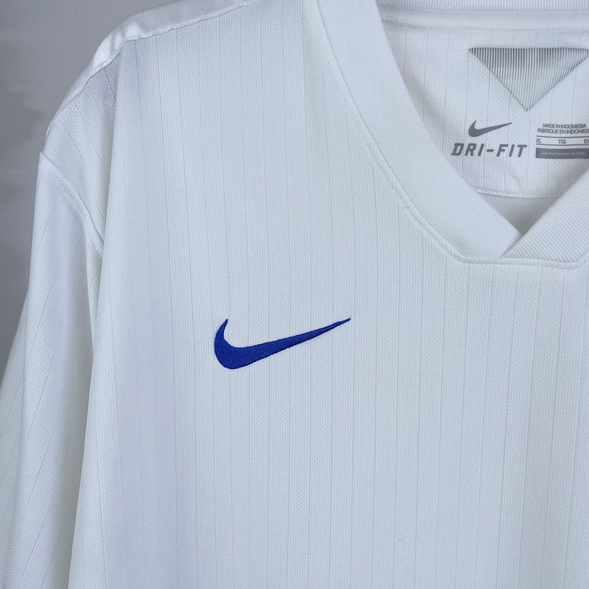 Nike England Nike Home Jersey Men’s Shirt 2014/2015 size XL Size US XL / EU 56 / 4 - 3 Thumbnail