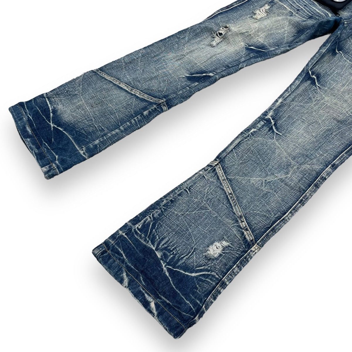 If Six Was Nine × Japanese Brand × Le Grande Bleu (L.G.B.) 🇯🇵 BLACK CROBON WASHED RUSTY FLARE DENIM PANTS Size US 34 / EU 50 - 4 Thumbnail