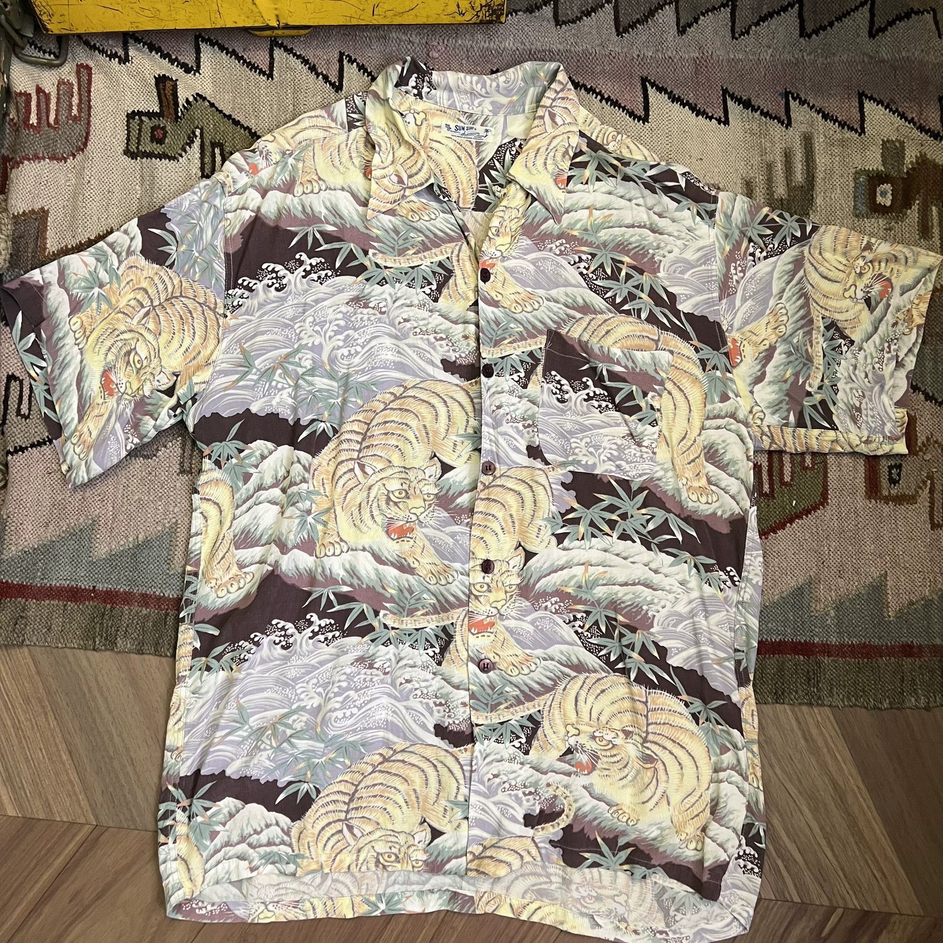 Sun Surf Japanese Tiger Pattern Aloha Shirt Size US L / EU 52-54 / 3 - 1 Thumbnail