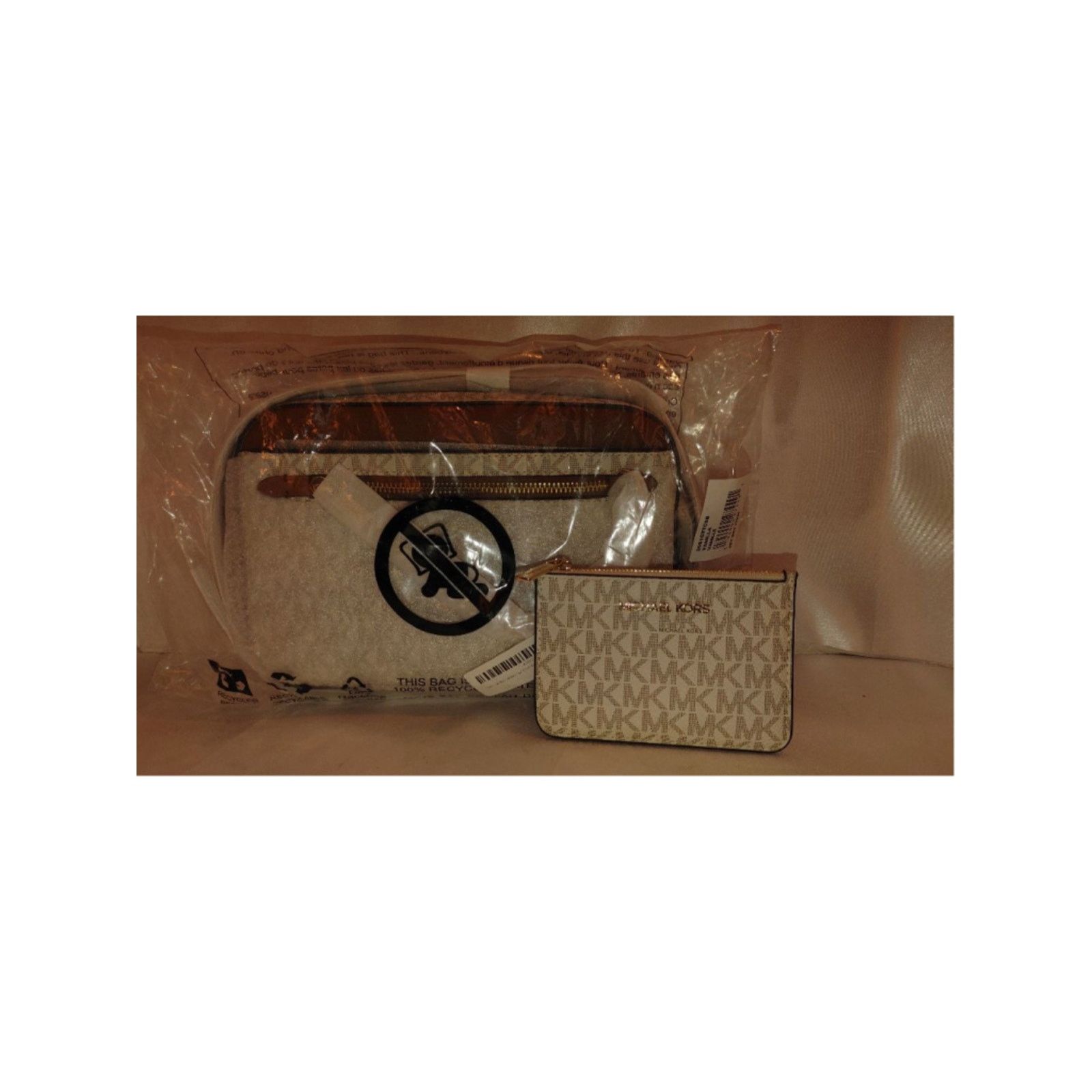 Michael Kors Michael Kors Jet Set Large Logo Crossbody & Card Holder NWT Size ONE SIZE - 3 Thumbnail