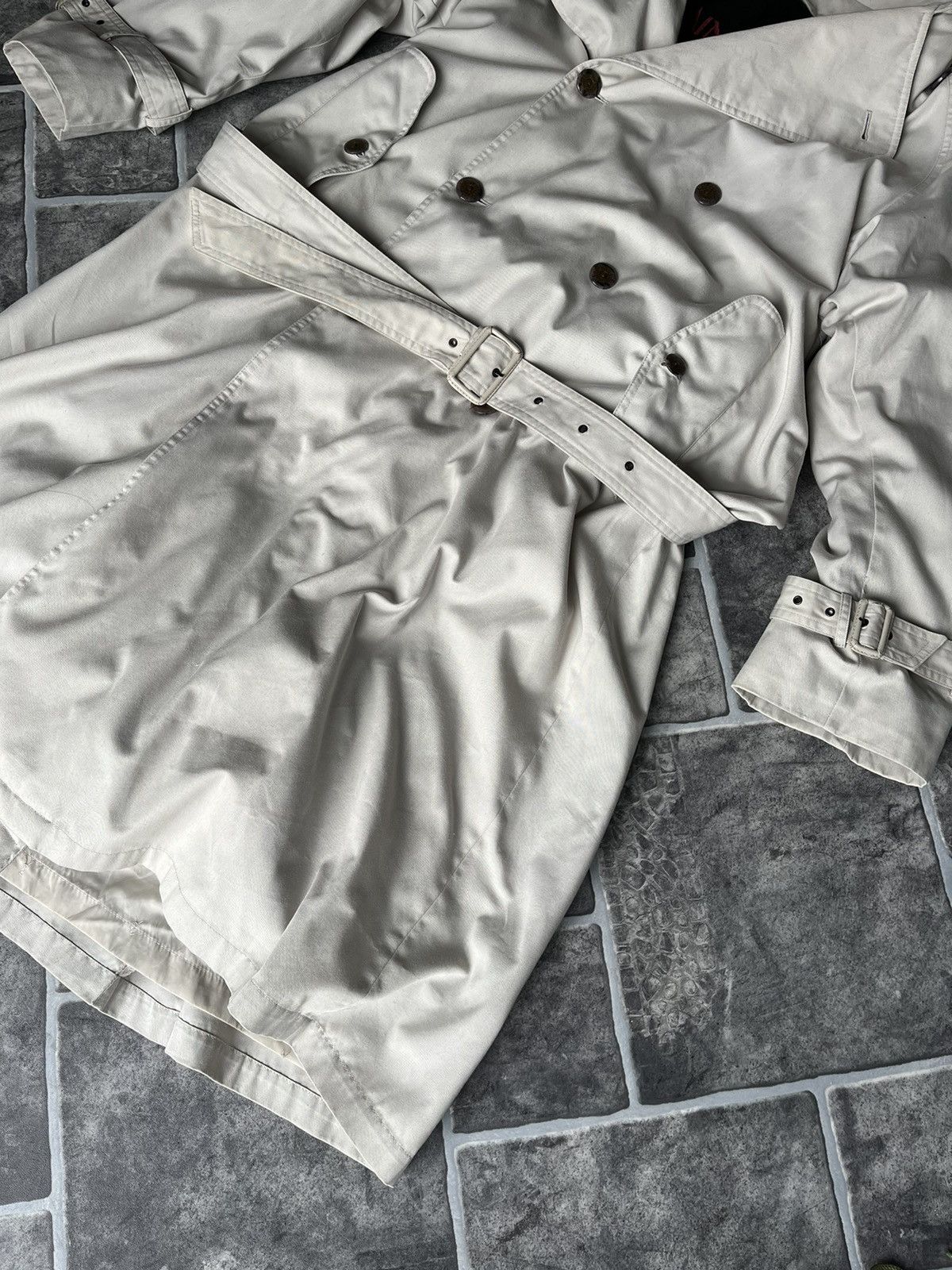 Vintage × Yves Saint Laurent Yves Saint Laurent Vintage trench coat Size L / US 10 / IT 46 - 4 Thumbnail