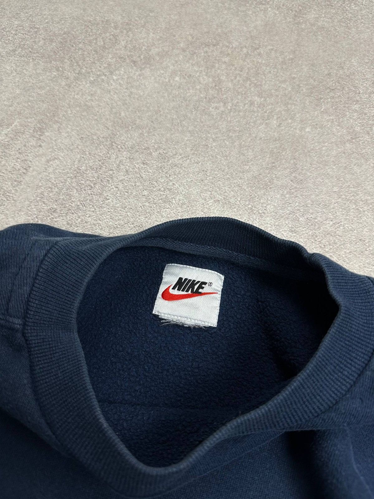 Nike Vintage Nike Central Swoosh Archival Sweatshirt Mens S Size US S / EU 44-46 / 1 - 6 Thumbnail