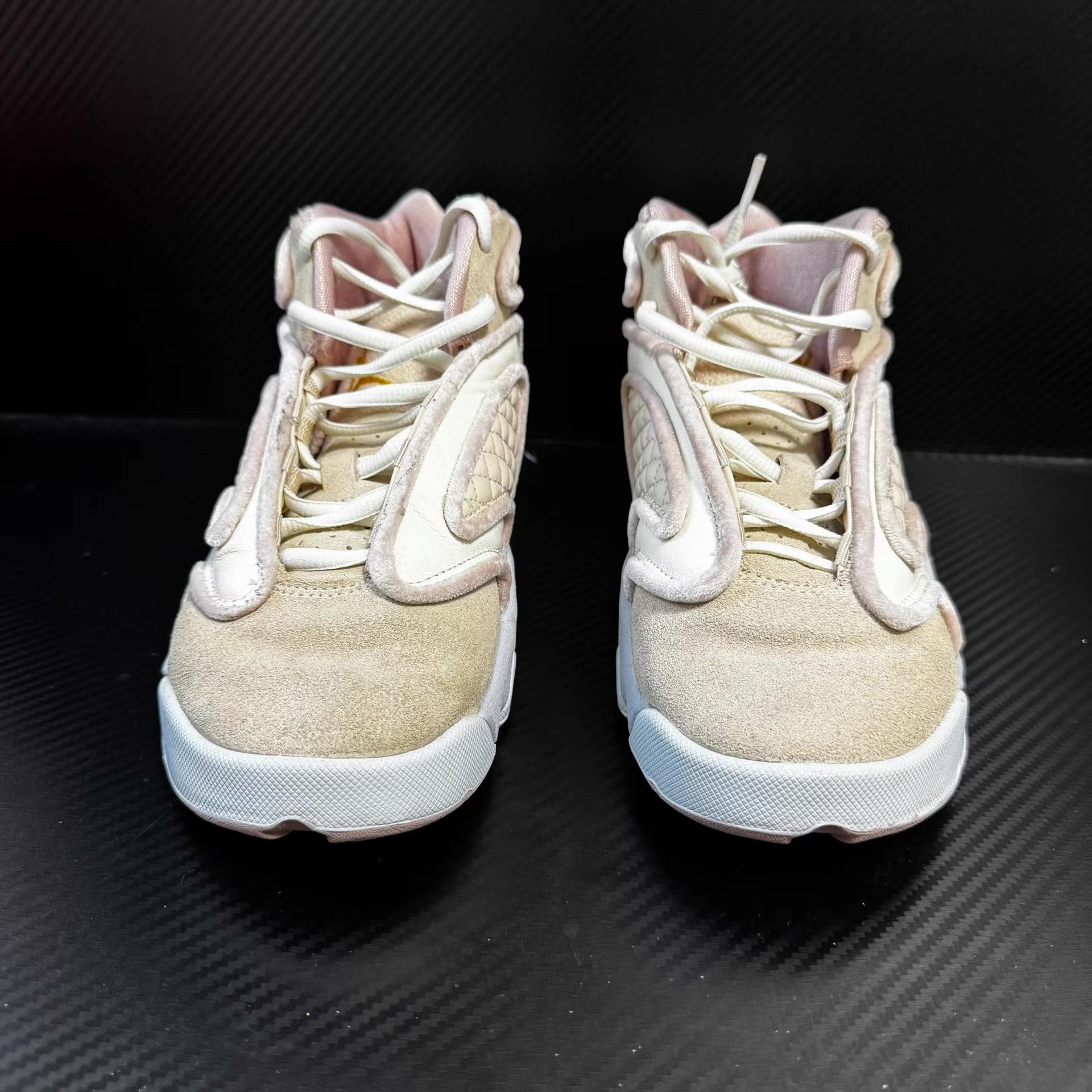 Nike Jordan OG, pearl white colorway Q11 Size US 5 / EU 37 - 2 Thumbnail