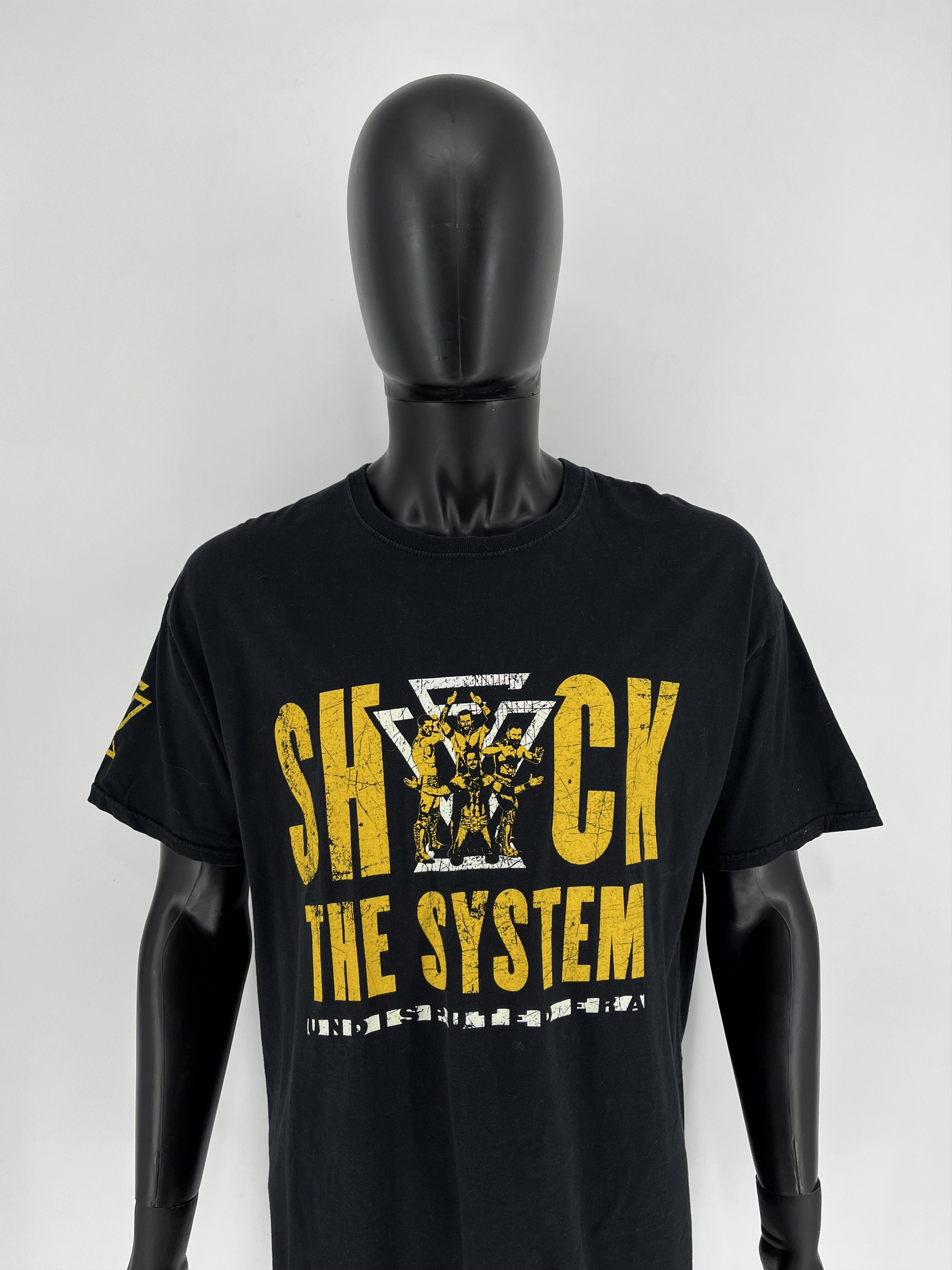 Vintage Wwe T-Shirts 2019 Size US XL / EU 56 / 4 - 1 Thumbnail