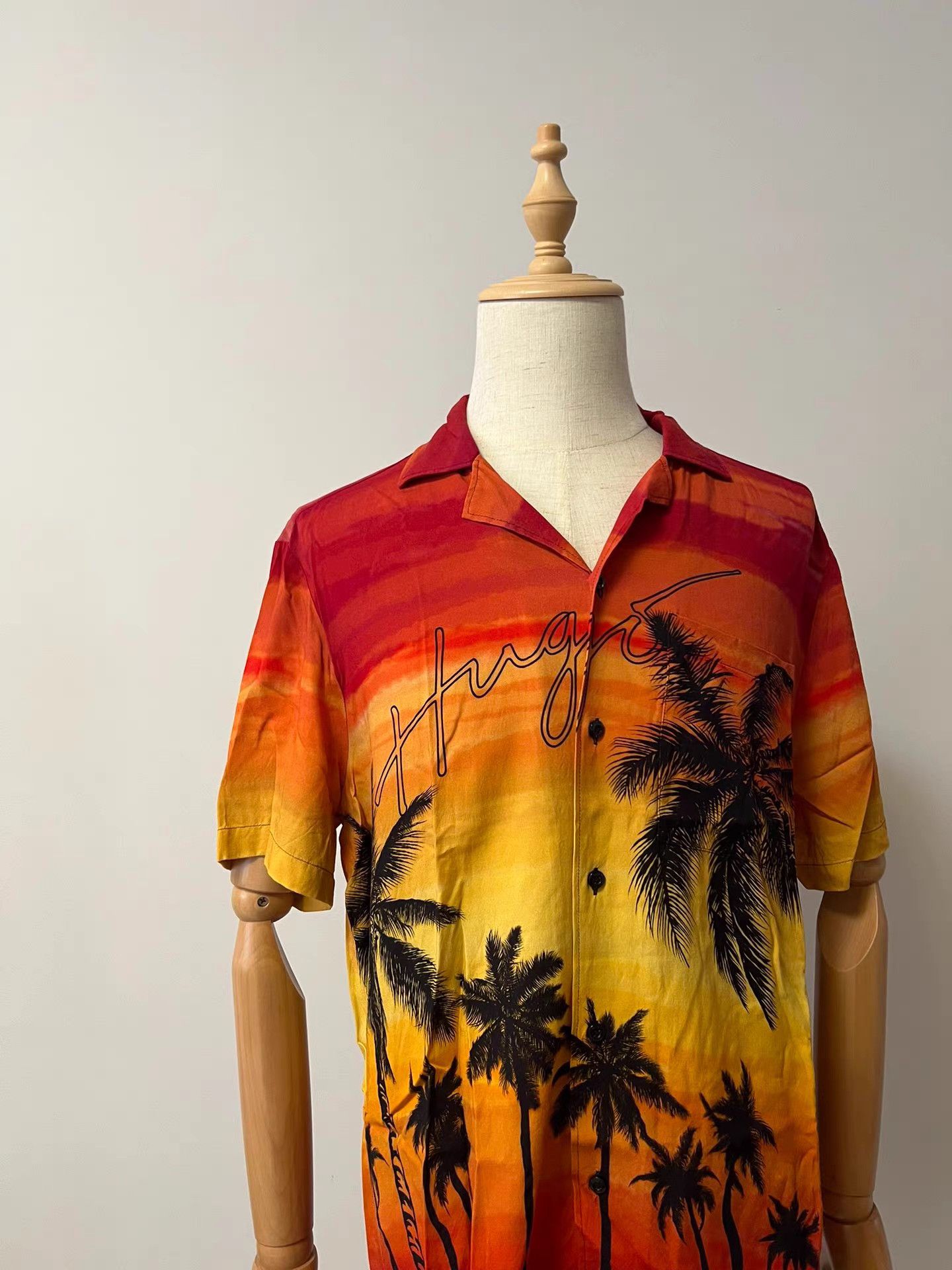 Hugo Boss Hugo Boss Vacation Shirt K9 Size US L / EU 52-54 / 3 - 2 Thumbnail