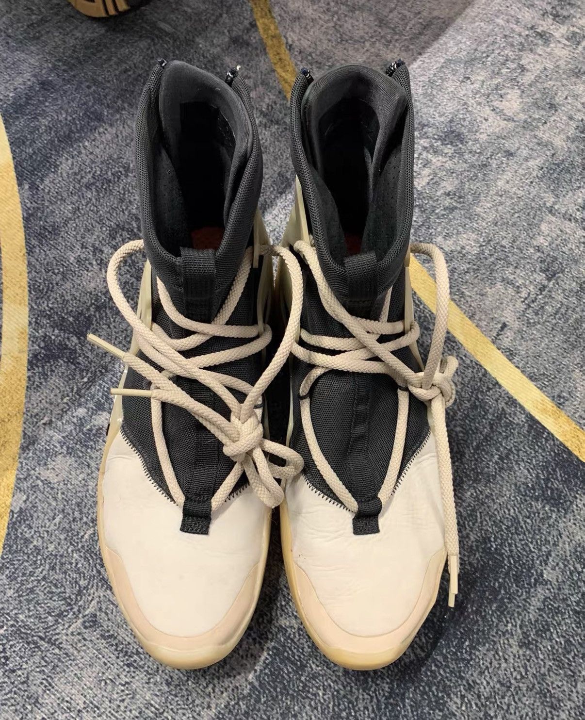 Fear of God Fear of God x Nike FOG High Top 1st Edition J42 Size US 9 / EU 42 - 2 Thumbnail