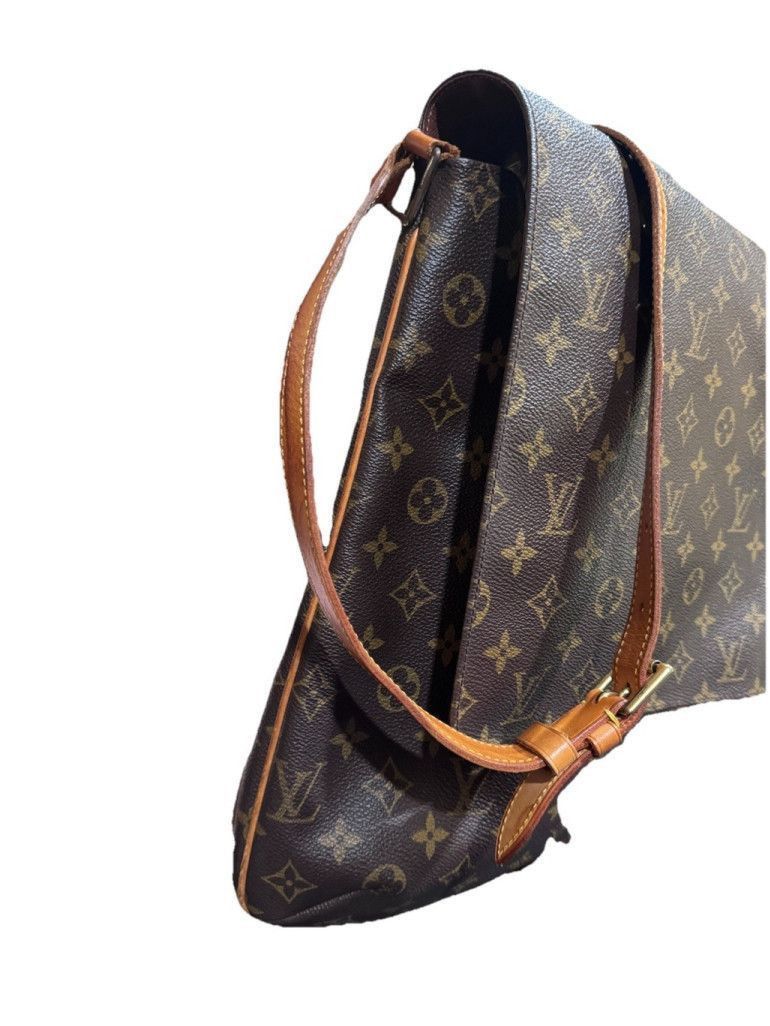 Louis Vuitton Louis Vuitton Musette Salsa GM Monogram Shoulder Bag Size ONE SIZE - 4 Thumbnail