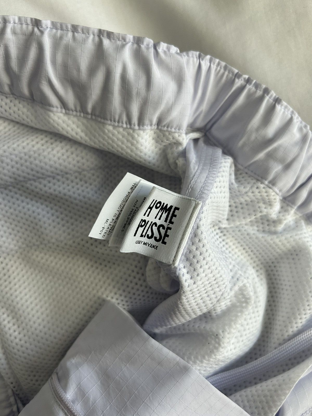 Comme des Garcons Homme Plus Homme Plisse Issey Miyake Cascade Picturesque Short Lavender Size US 31 - 7 Thumbnail