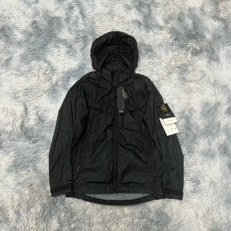 Stone Island Stone Island Men's Black Lightweight Jacket 0089 Size US S / EU 44-46 / 1 - 1 Thumbnail