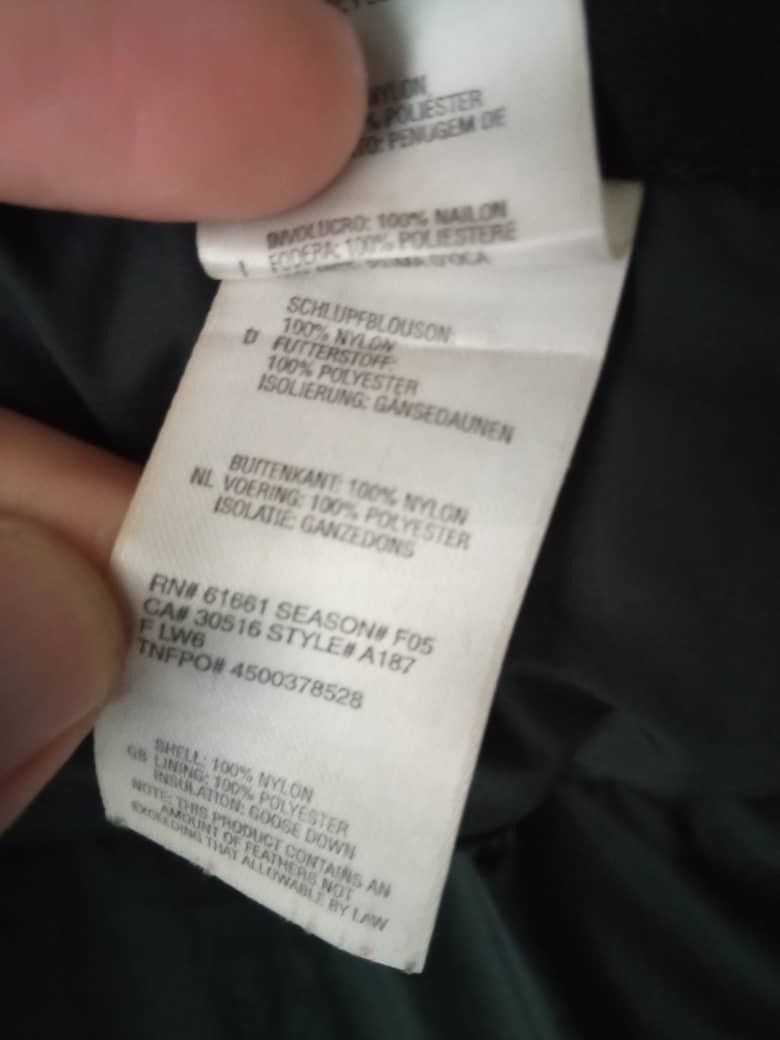 The North Face Vintage The North Face 700 Puffer Jacket Nuptse 00s Size US M / EU 48-50 / 2 - 7 Thumbnail