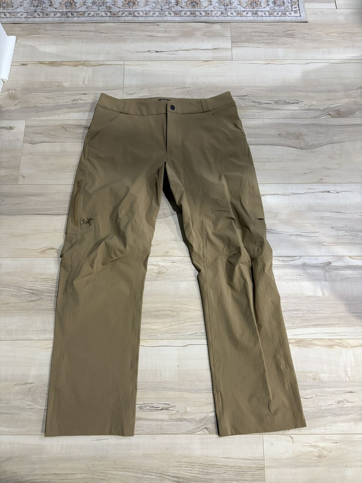 Arc'teryx Arc’teryx Mens Cronin Pants Size US 34 / EU 50 - 1 Thumbnail