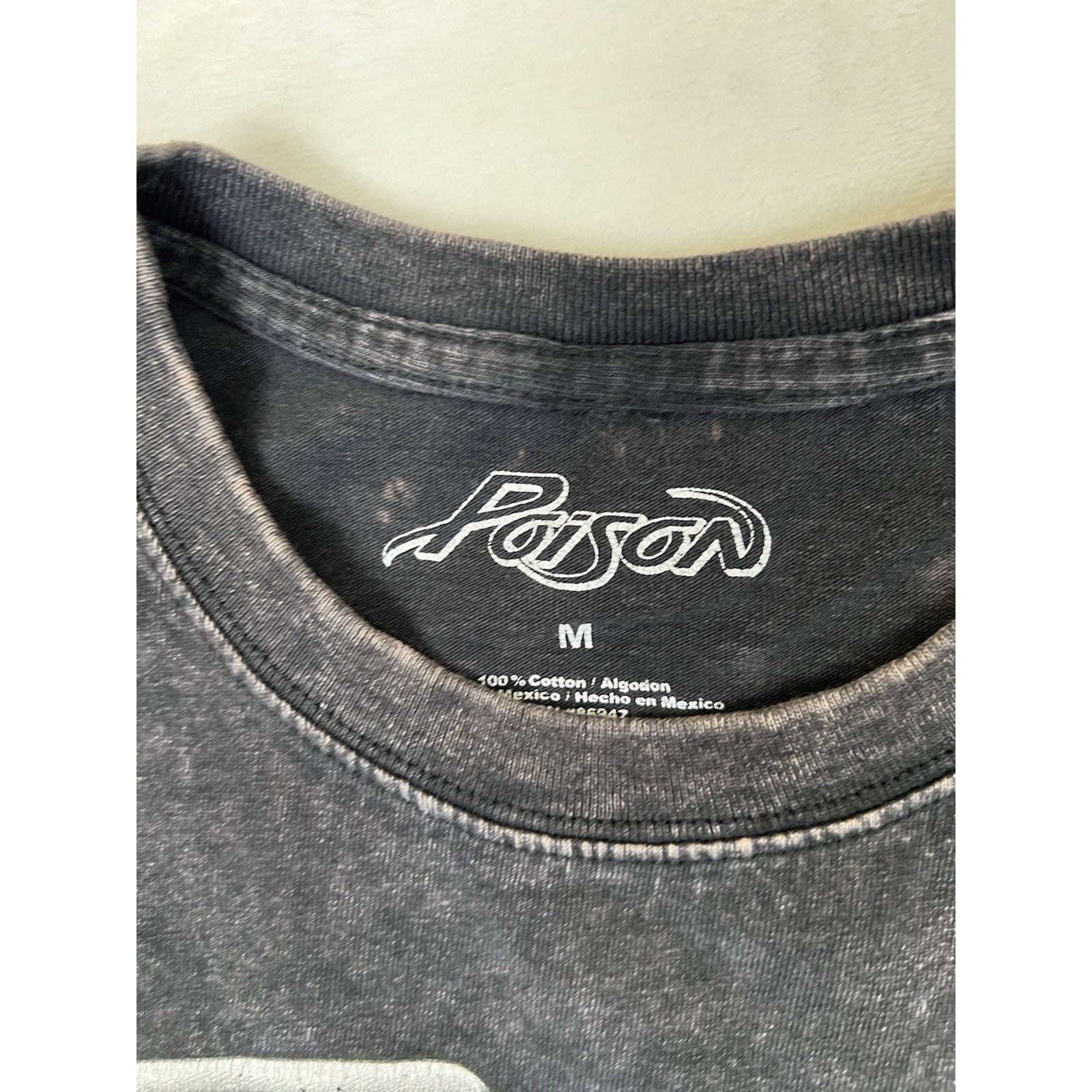 Other Poison Rock Band T-Shirt Skull Roses Size Medium Acid Wash R Size US M / EU 48-50 / 2 - 5 Thumbnail
