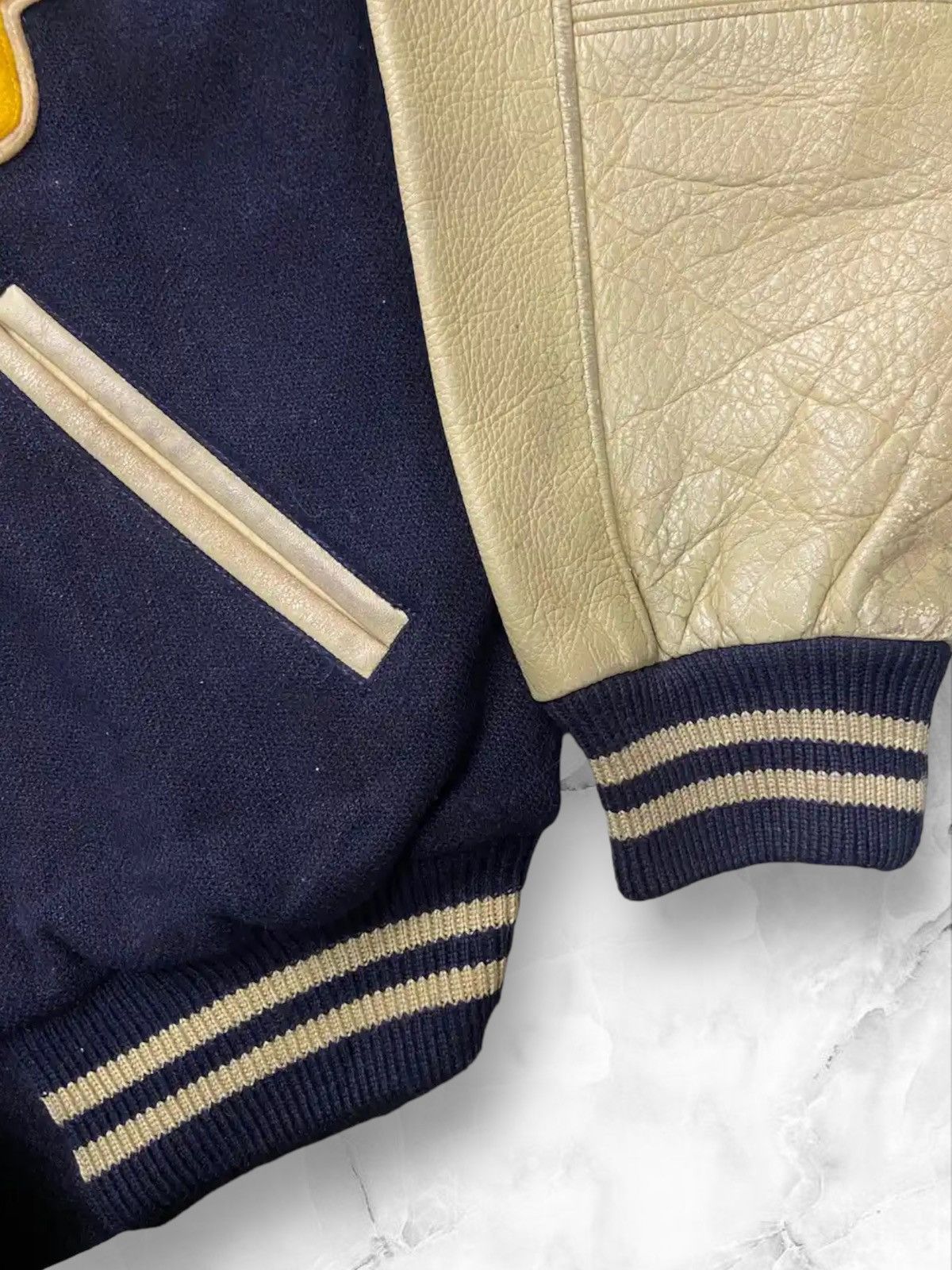 Vintage Vintage 70s Van Jac Football Sun Faded Wool Varsity Jacket Size US M / EU 48-50 / 2 - 14 Thumbnail