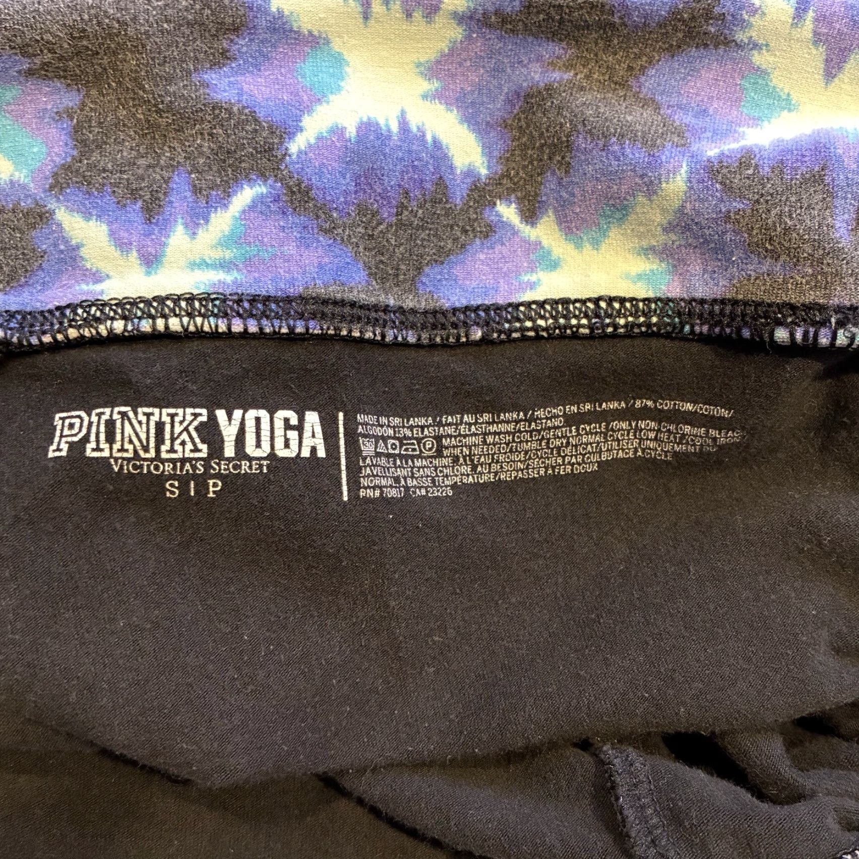 Victoria's Secret Victoria's Secret Fold Over Tie Dye Yoga Pants Cropped Size S Women Activewear Pants Tie Dye 28in 18in Black Cropped Yoga Athleisure Mens Womens Girls Size 28" / US 6 / IT 42 - 5 Thumbnail
