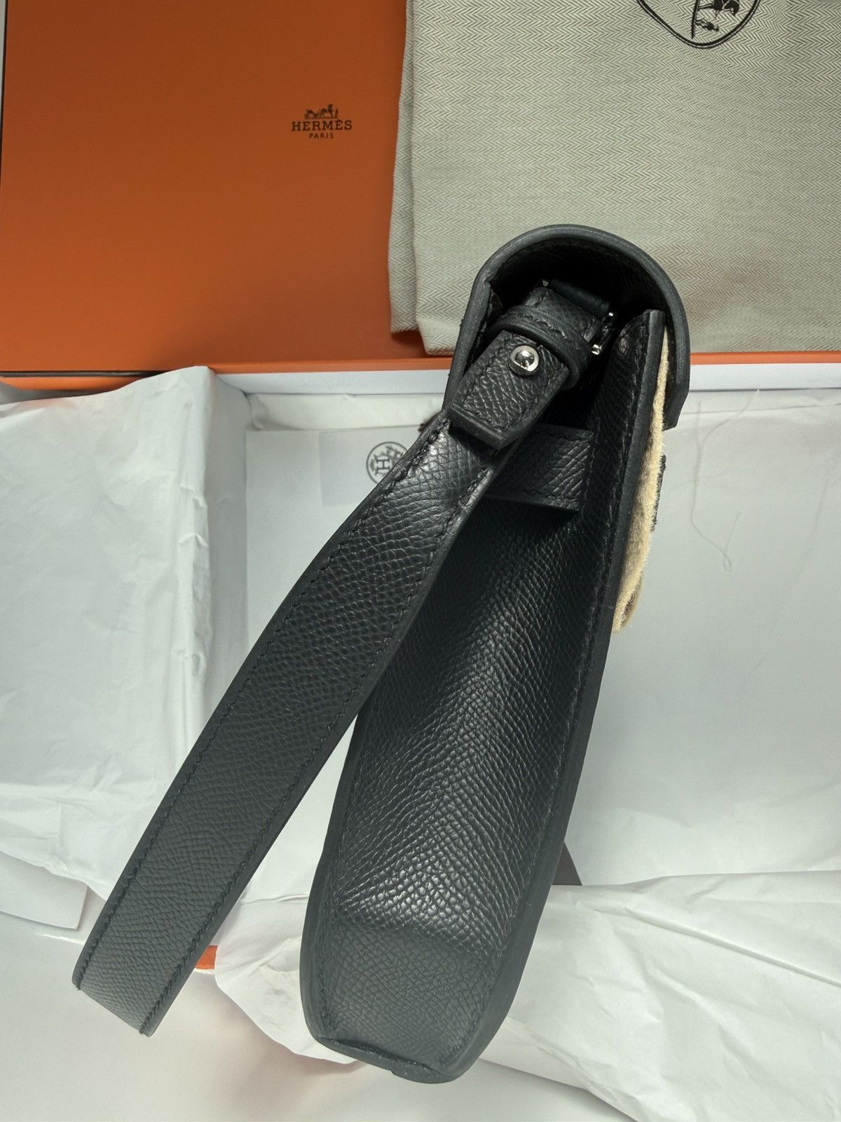 Hermes New Hermes Kelly Depeches 25 Pouch Black Calfskin Leather Size ONE SIZE - 8 Thumbnail