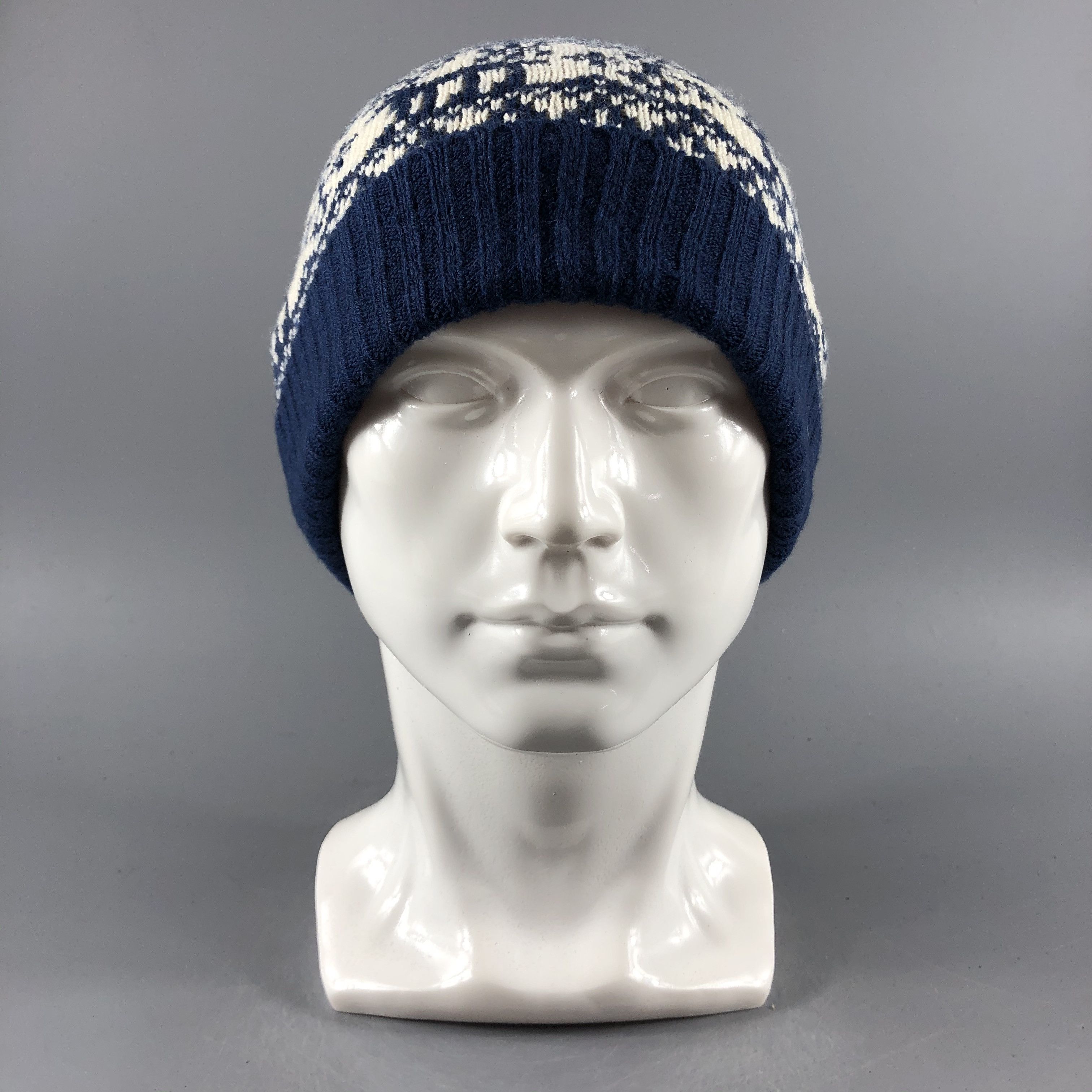 image of Uniqlo Hats Lip Star Beanie Knit Snow Hat B1164, Men's