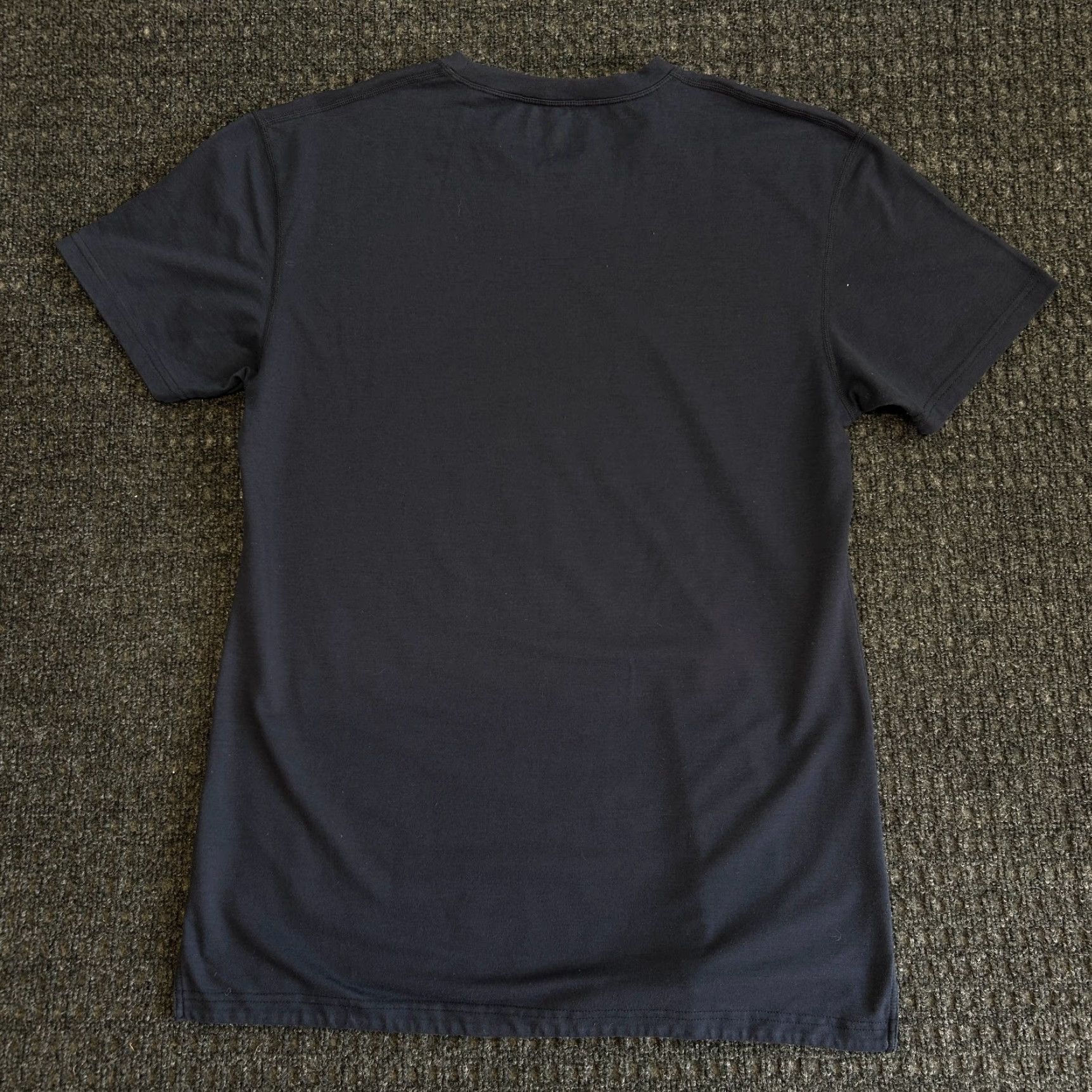 Vintage BYLT T Shirt Basic Crew Navy Blue Mens M Short Sleeve Crew Neck Logo Knit Cotton Blend T-Shirt All Seasons Casual Athletic Streetwear Sportswear Size US M / EU 48-50 / 2 - 3 Thumbnail