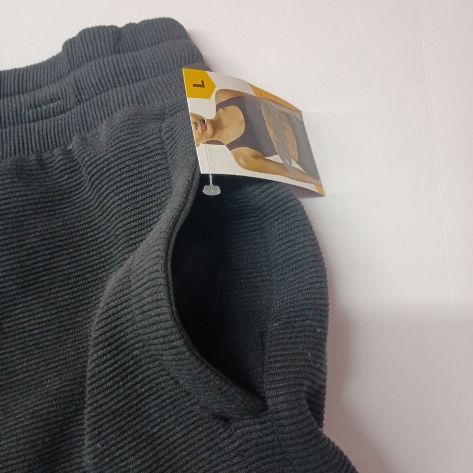 Avia AVIA Ottoman Lounge Shorts Women’s Size L (12-14) Black Size 34" / US 12 / IT 48 - 3 Thumbnail